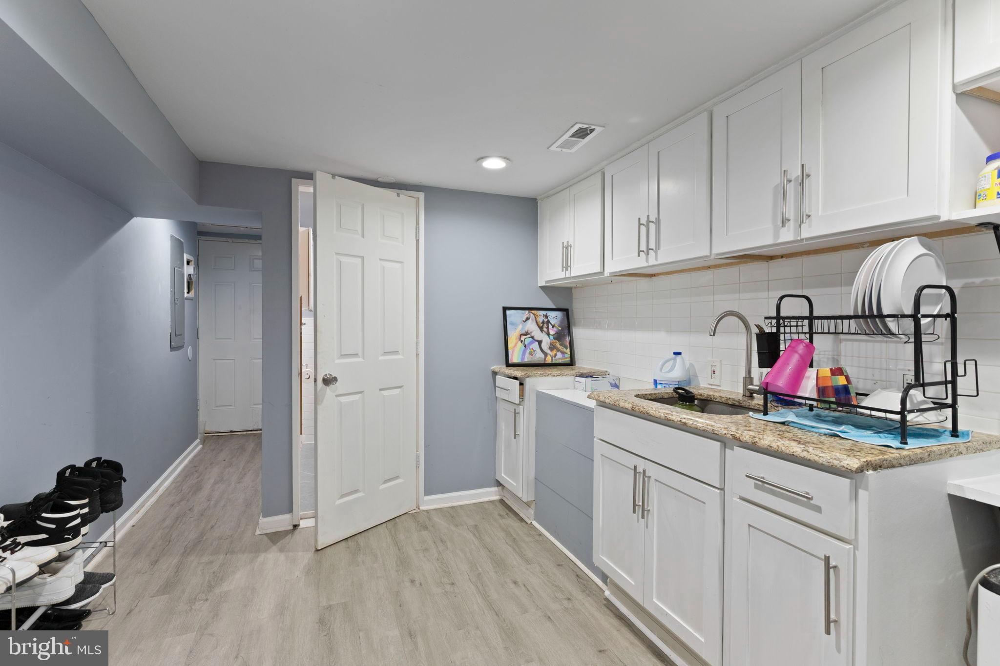 WYMAN PARK HAMPDEN - Residential