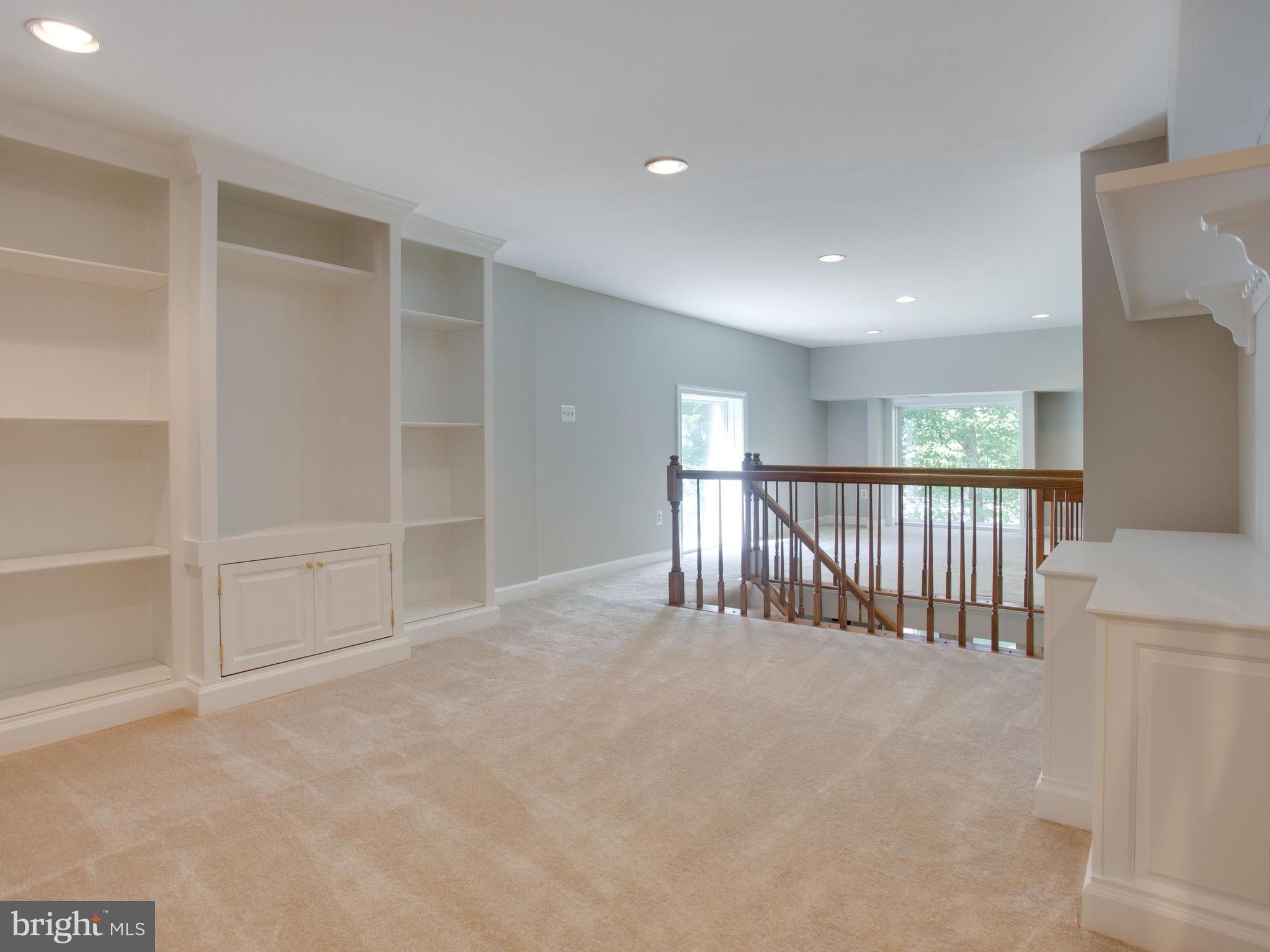 ASHLEIGH OF CLIFTON - Residential