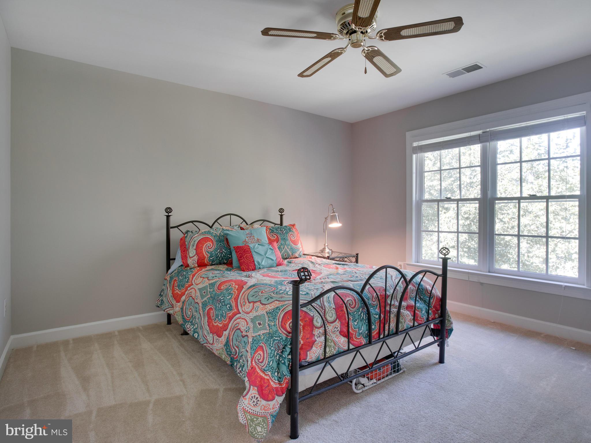 ASHLEIGH OF CLIFTON - Residential