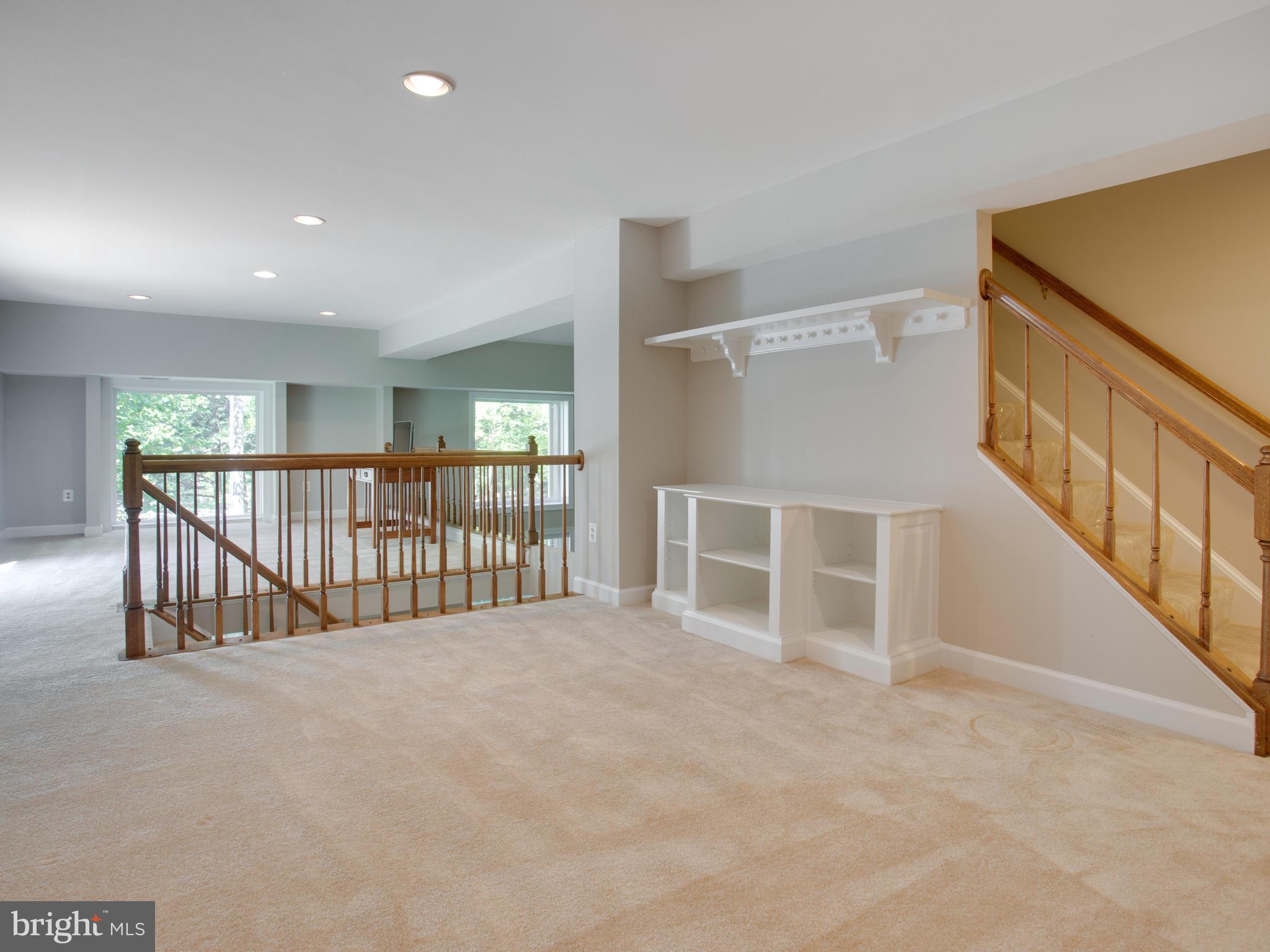 ASHLEIGH OF CLIFTON - Residential