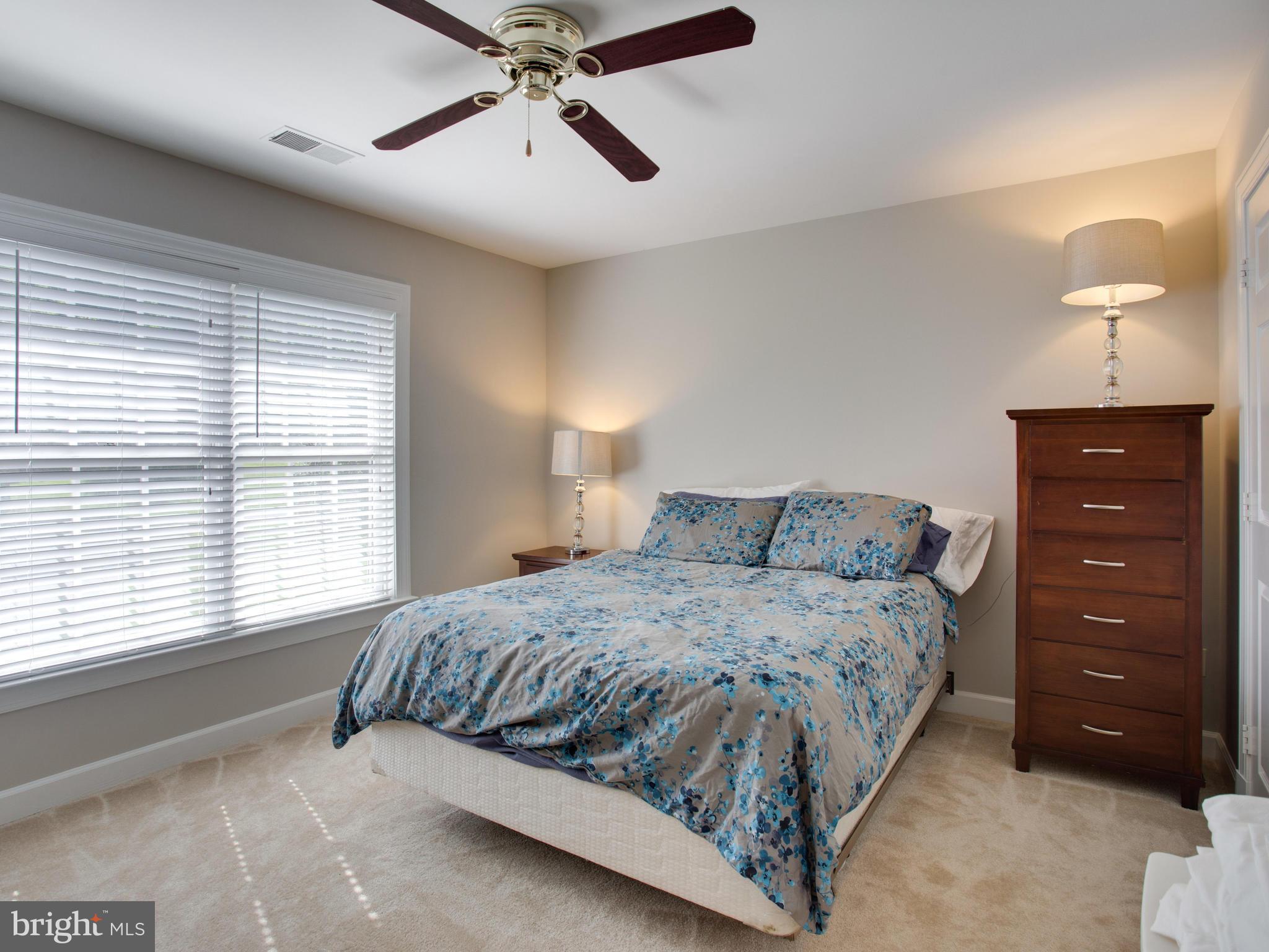 ASHLEIGH OF CLIFTON - Residential