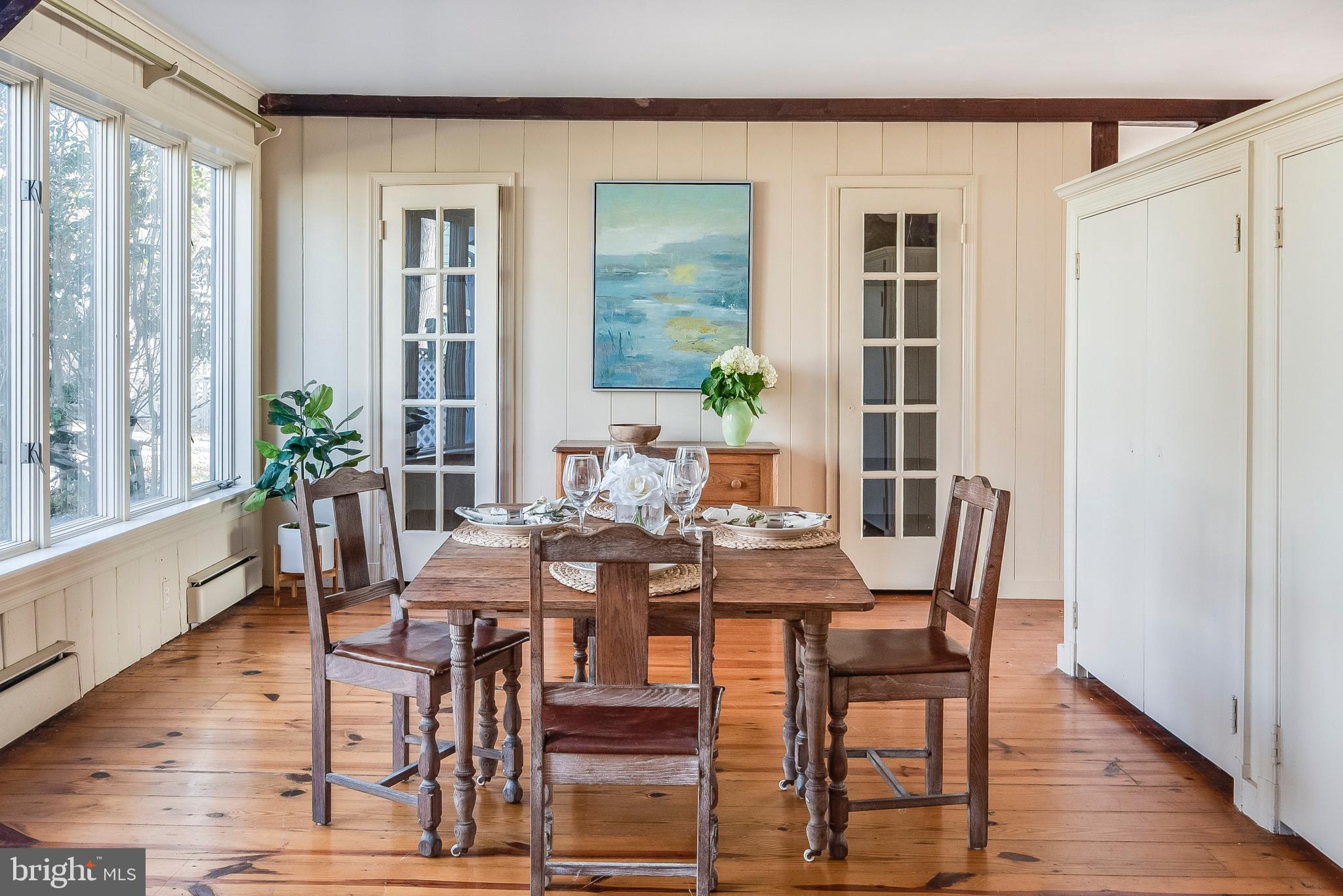 ANNAPOLIS ROADS - Residential