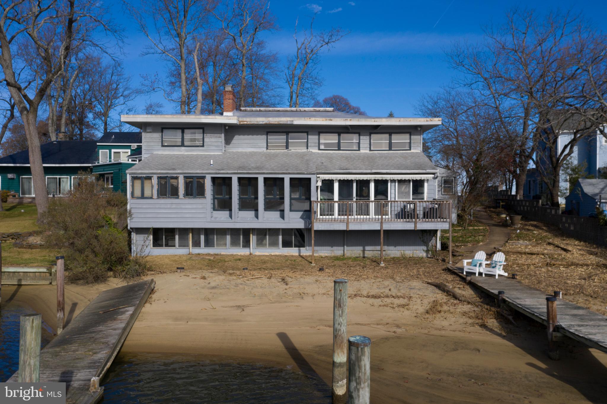 ANNAPOLIS ROADS - Residential