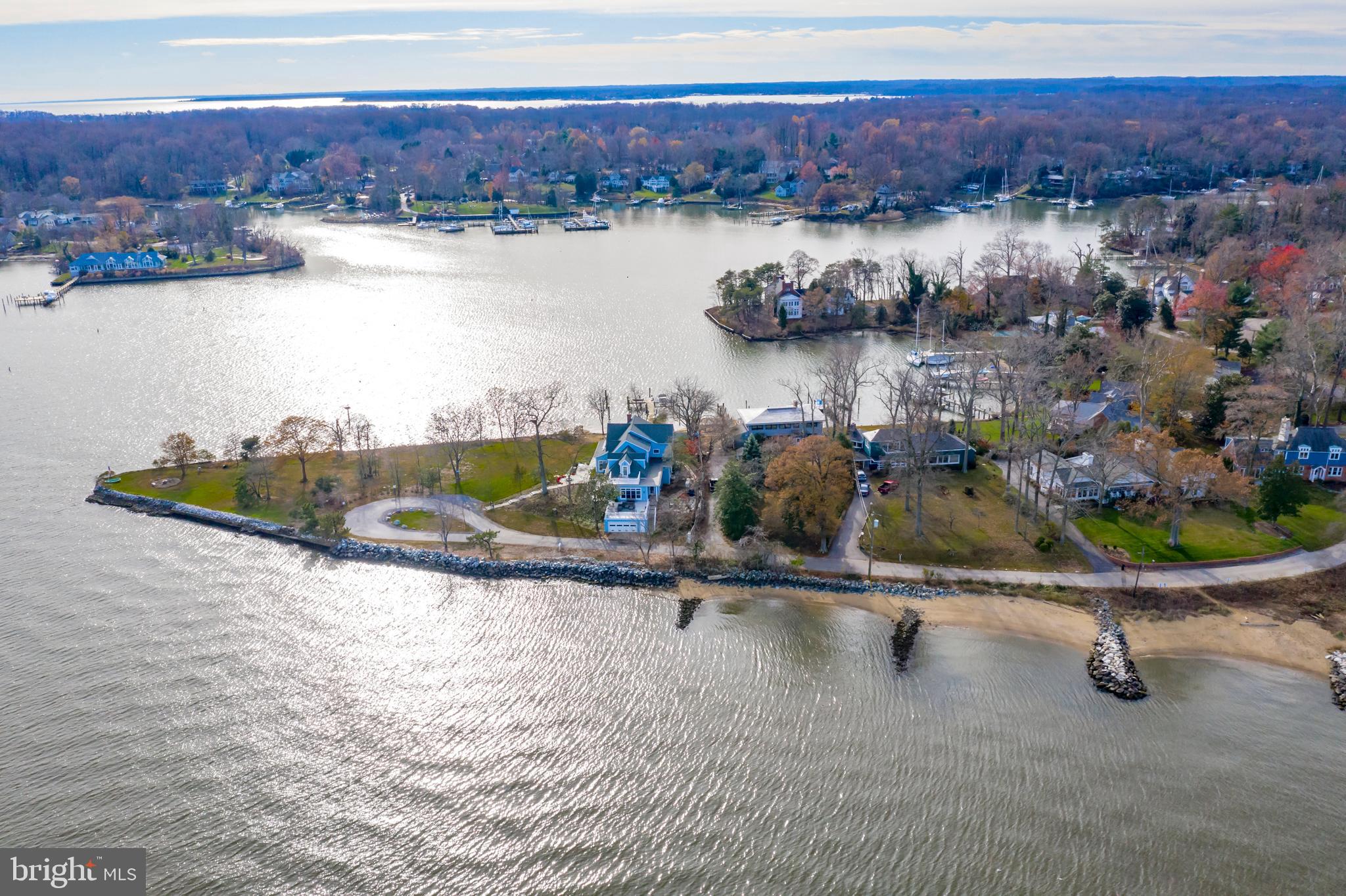 ANNAPOLIS ROADS - Residential