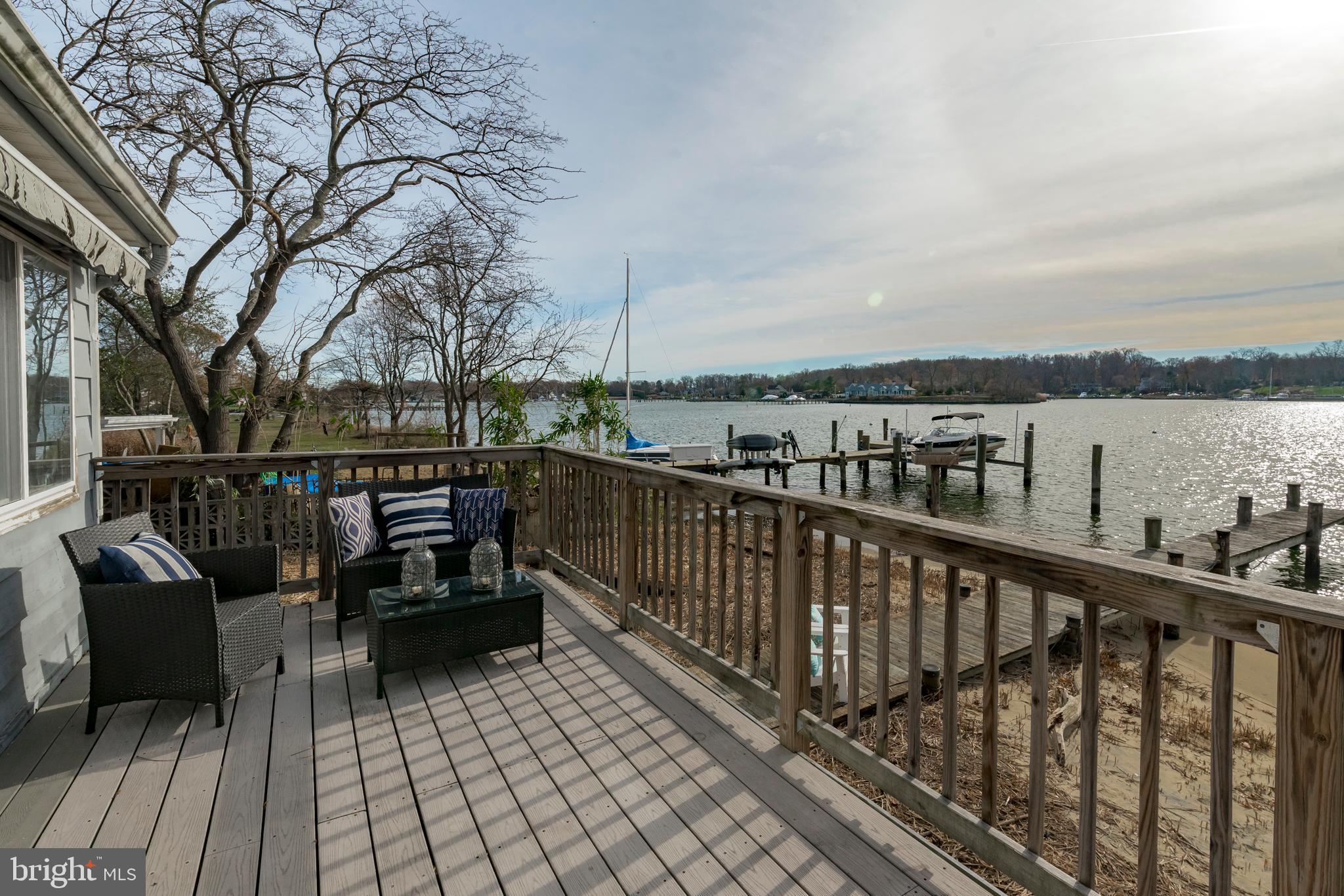 ANNAPOLIS ROADS - Residential