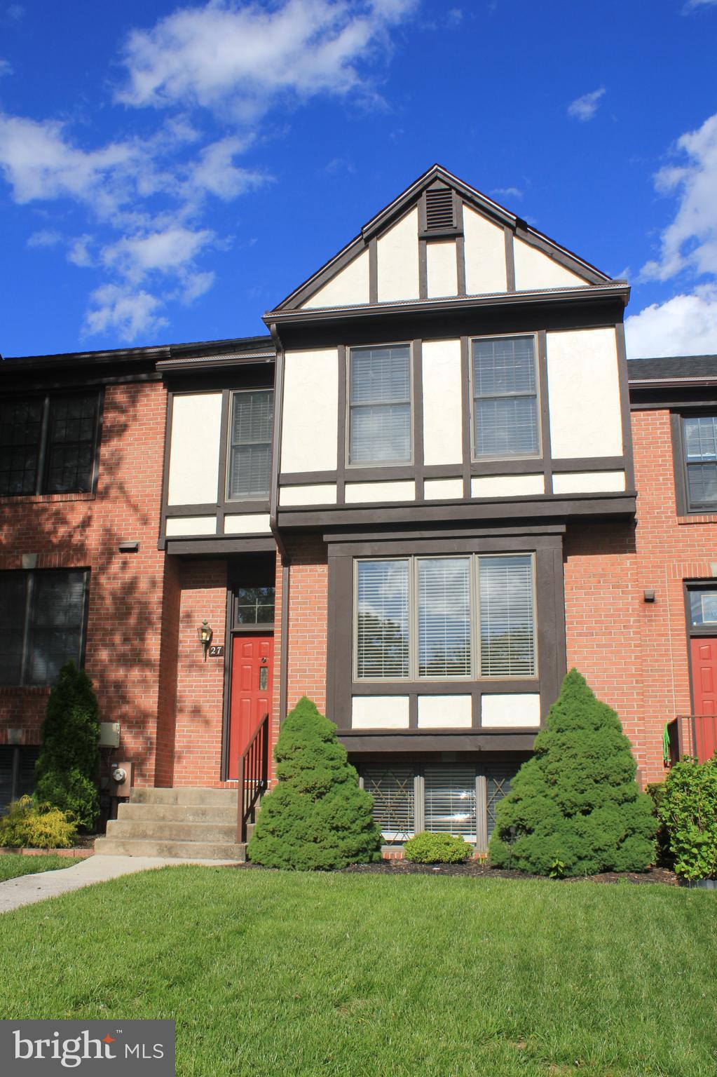 COPPERFIELD AT FIVE FRM - Residential Lease