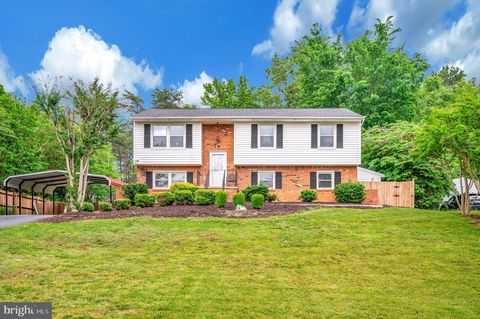 14 APACHE TERRACE FREDERICKSBURG VA 22401