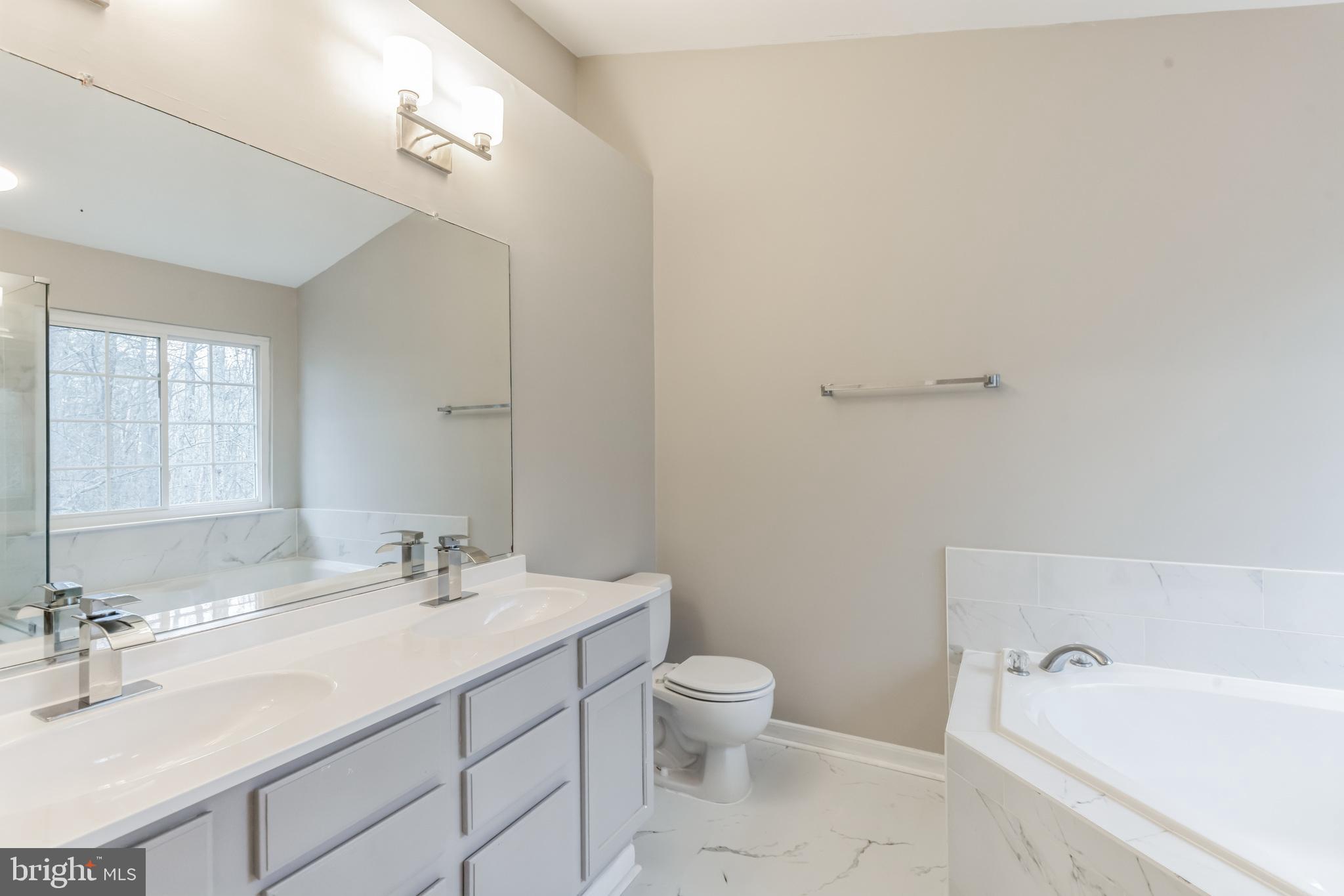 PINEY ORCHARD - Residential Lease