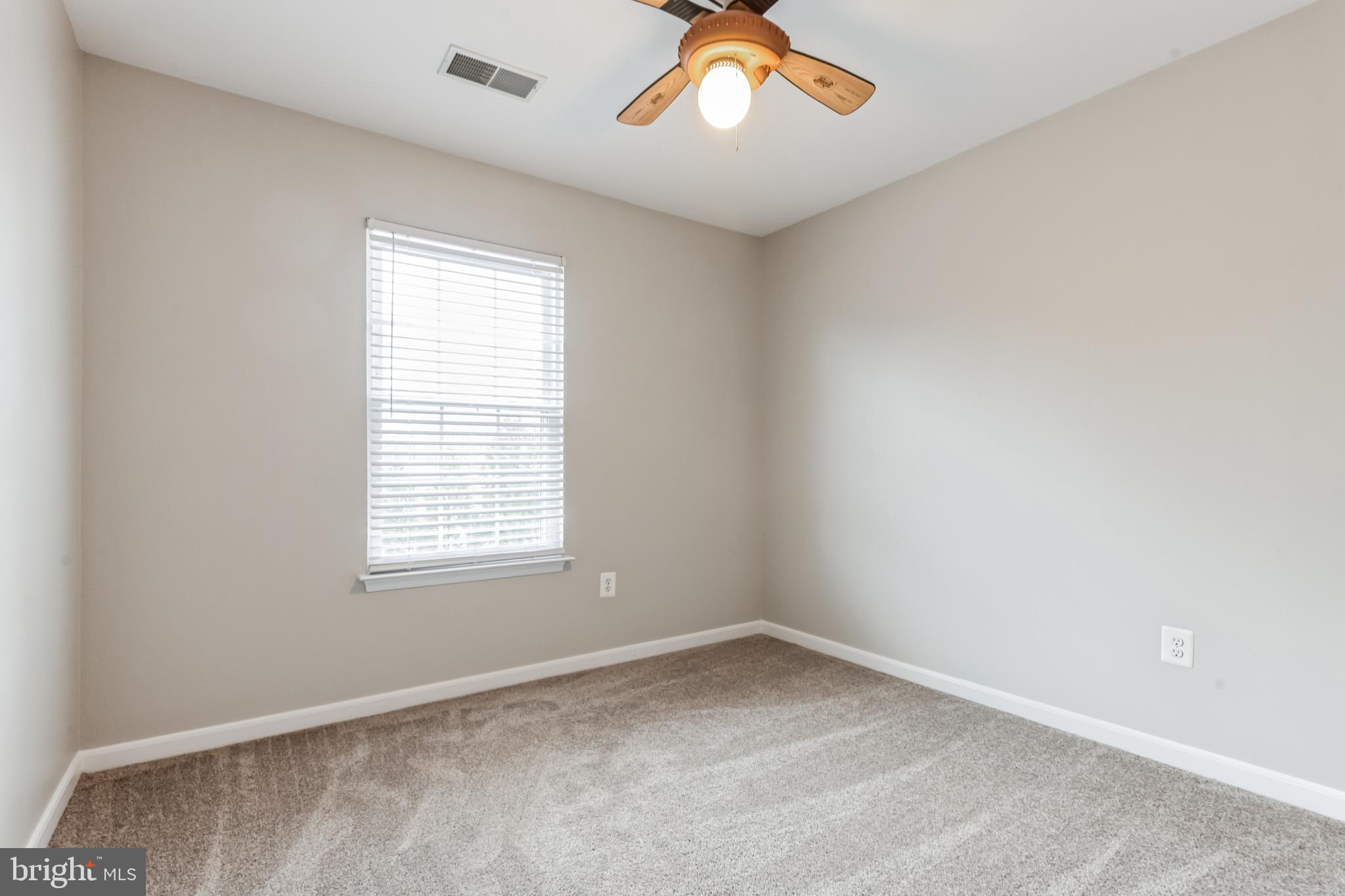 PINEY ORCHARD - Residential Lease