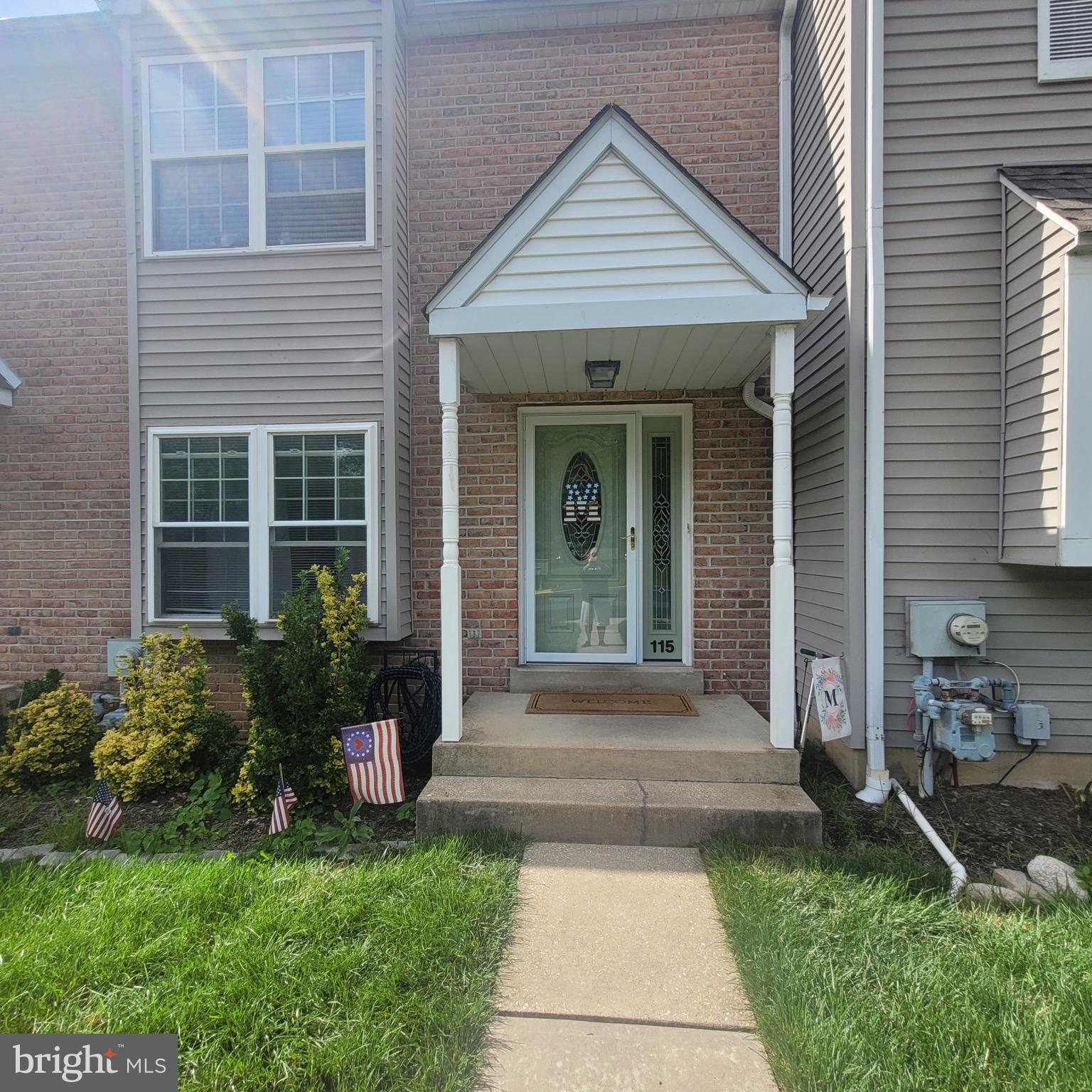 115 STANLEY COURT 115
