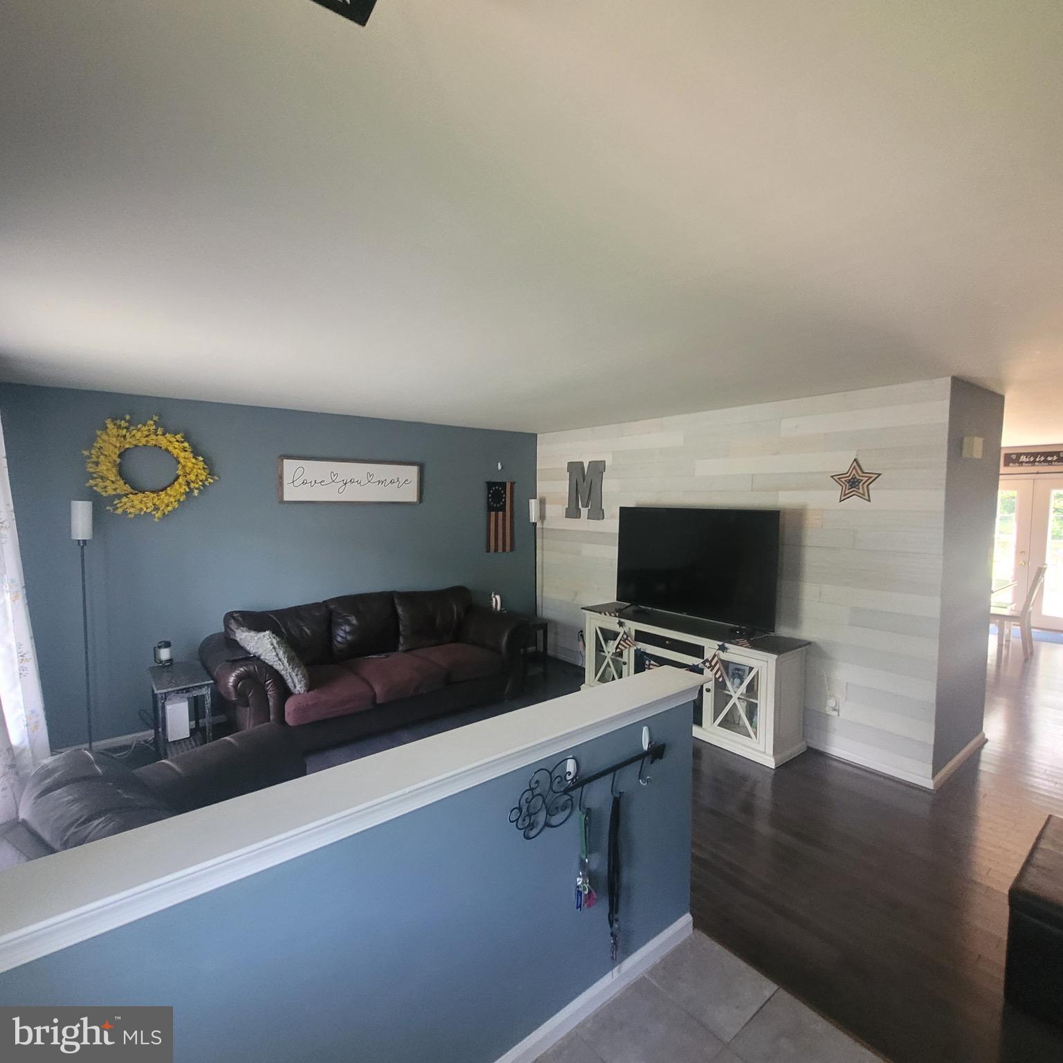 115 STANLEY COURT 115