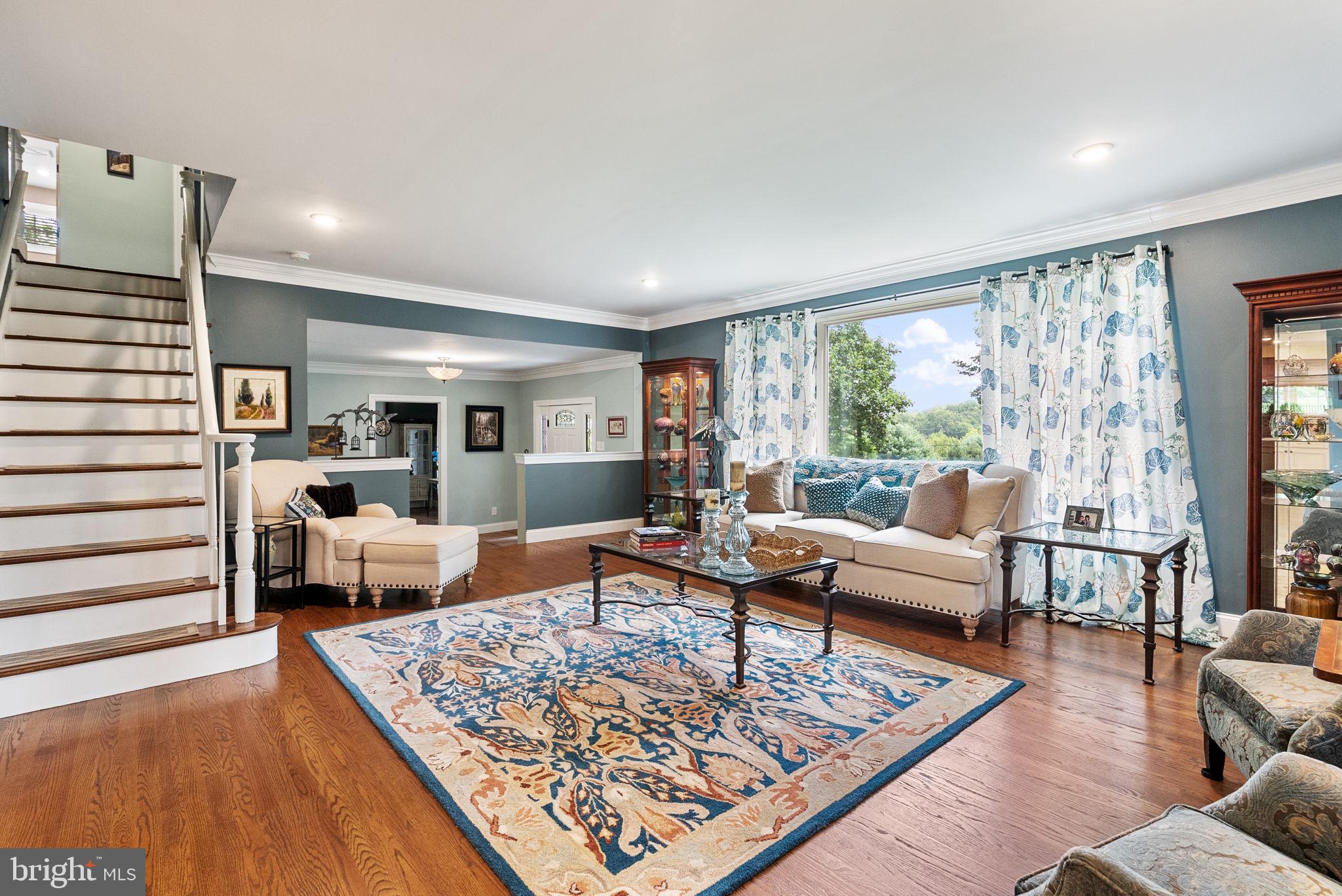 VALLEY FORGE ESTS - Residential