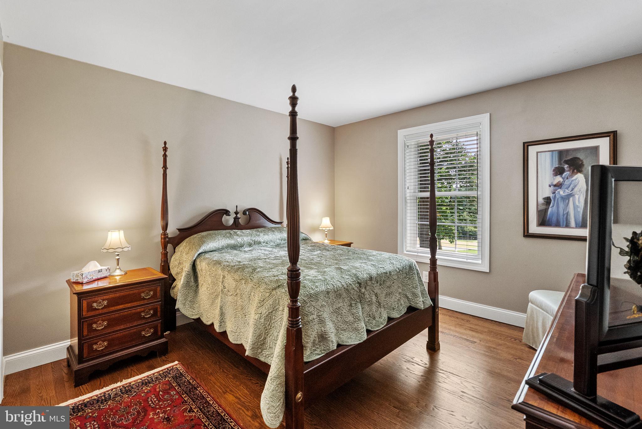 VALLEY FORGE ESTS - Residential