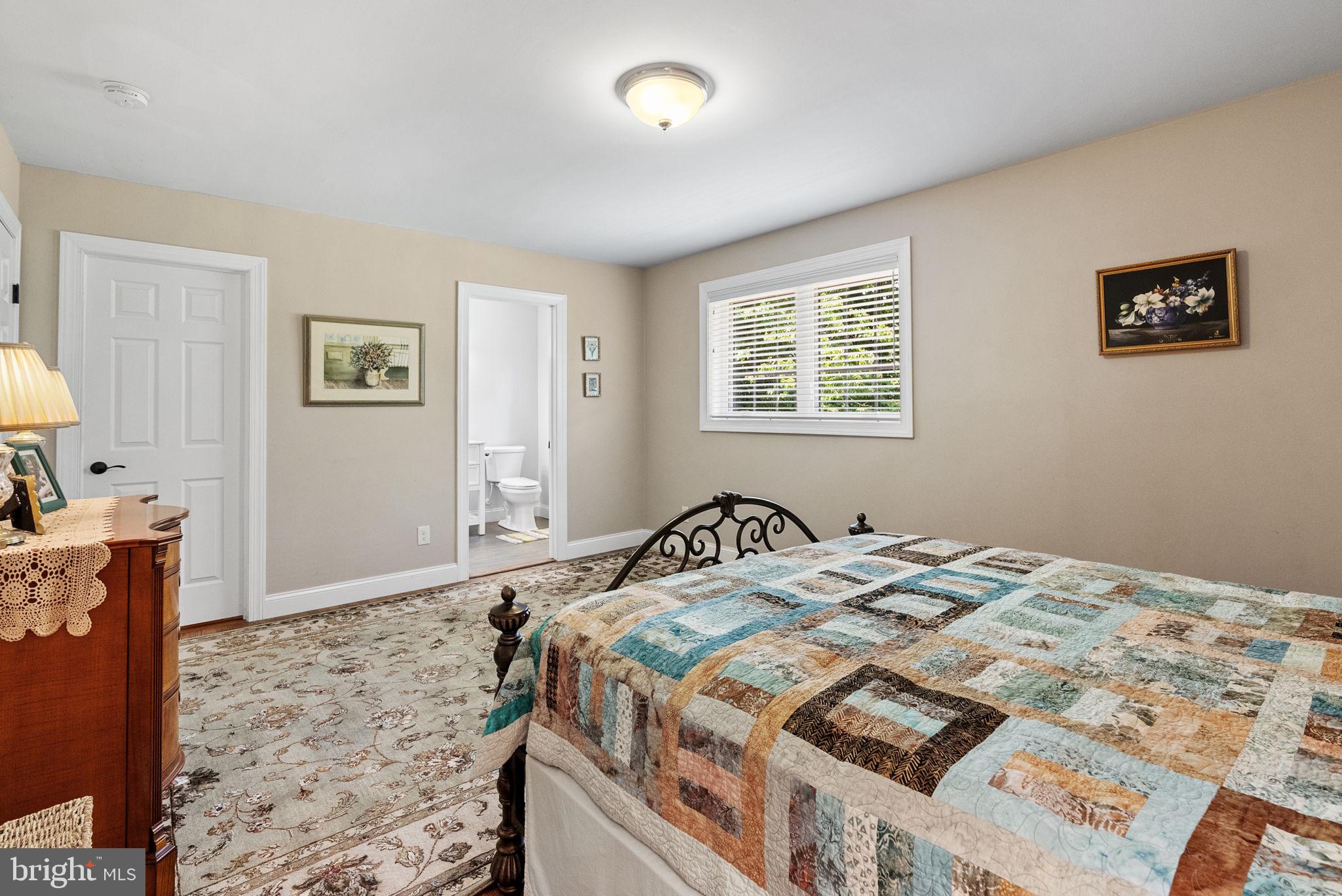 VALLEY FORGE ESTS - Residential