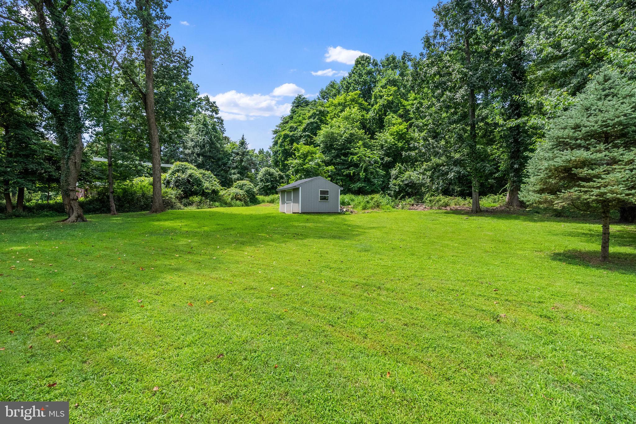 VALLEY FORGE ESTS - Residential