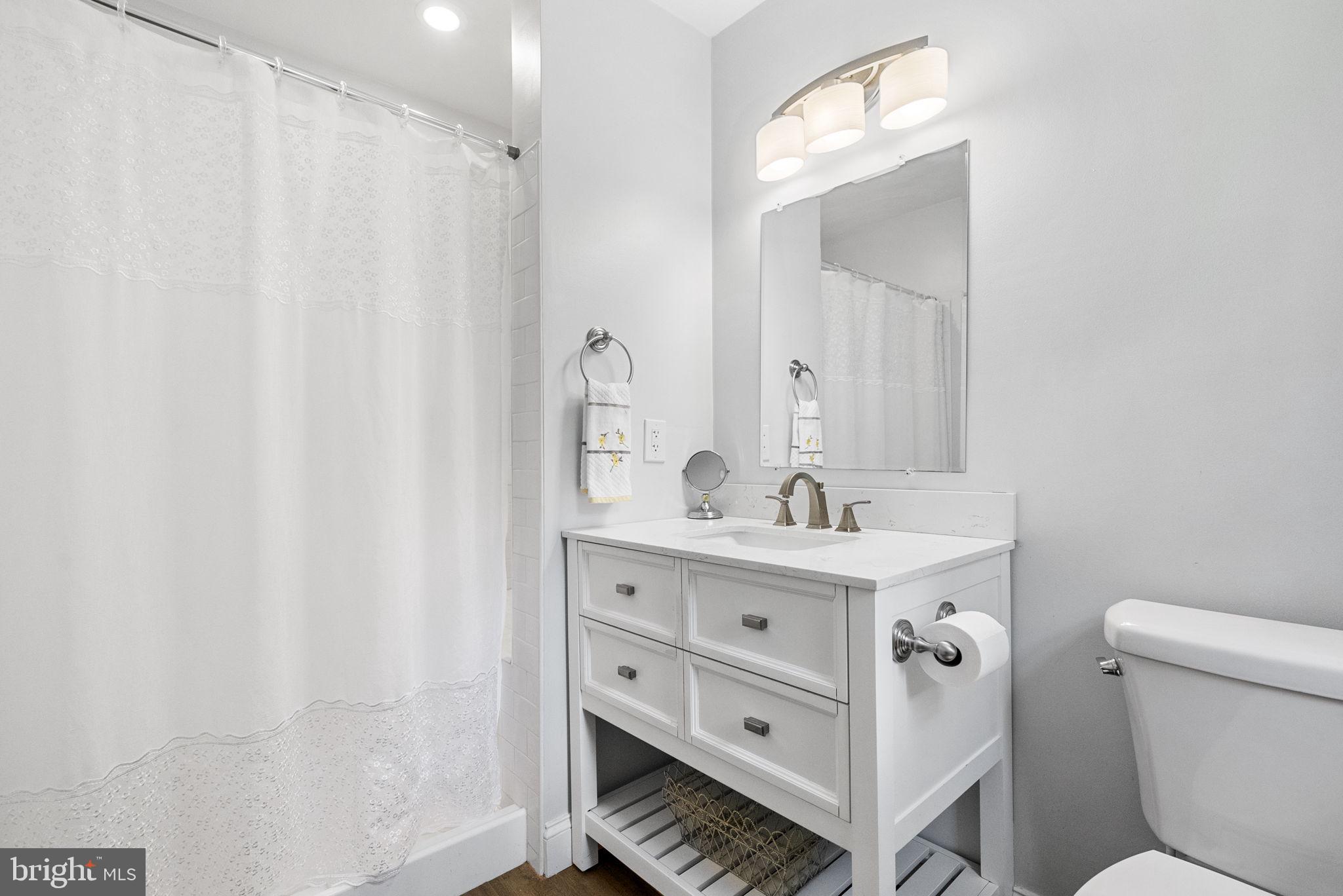 VALLEY FORGE ESTS - Residential