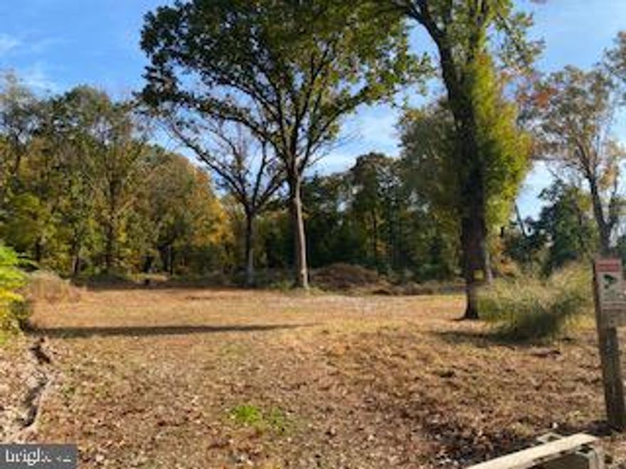 Secluded Wooded Development opportunity on 9.9Acres of land located in Upper Roxborough. Country, private setting  located just inside the City with 10 year tax abatement. Plans and approvals for 6 Single Homes. Conveniently located to the  Schuylkill River, Expressway, Ridge Avenue and Septa R6 line and Center City Philadelphia. Truly a must See!