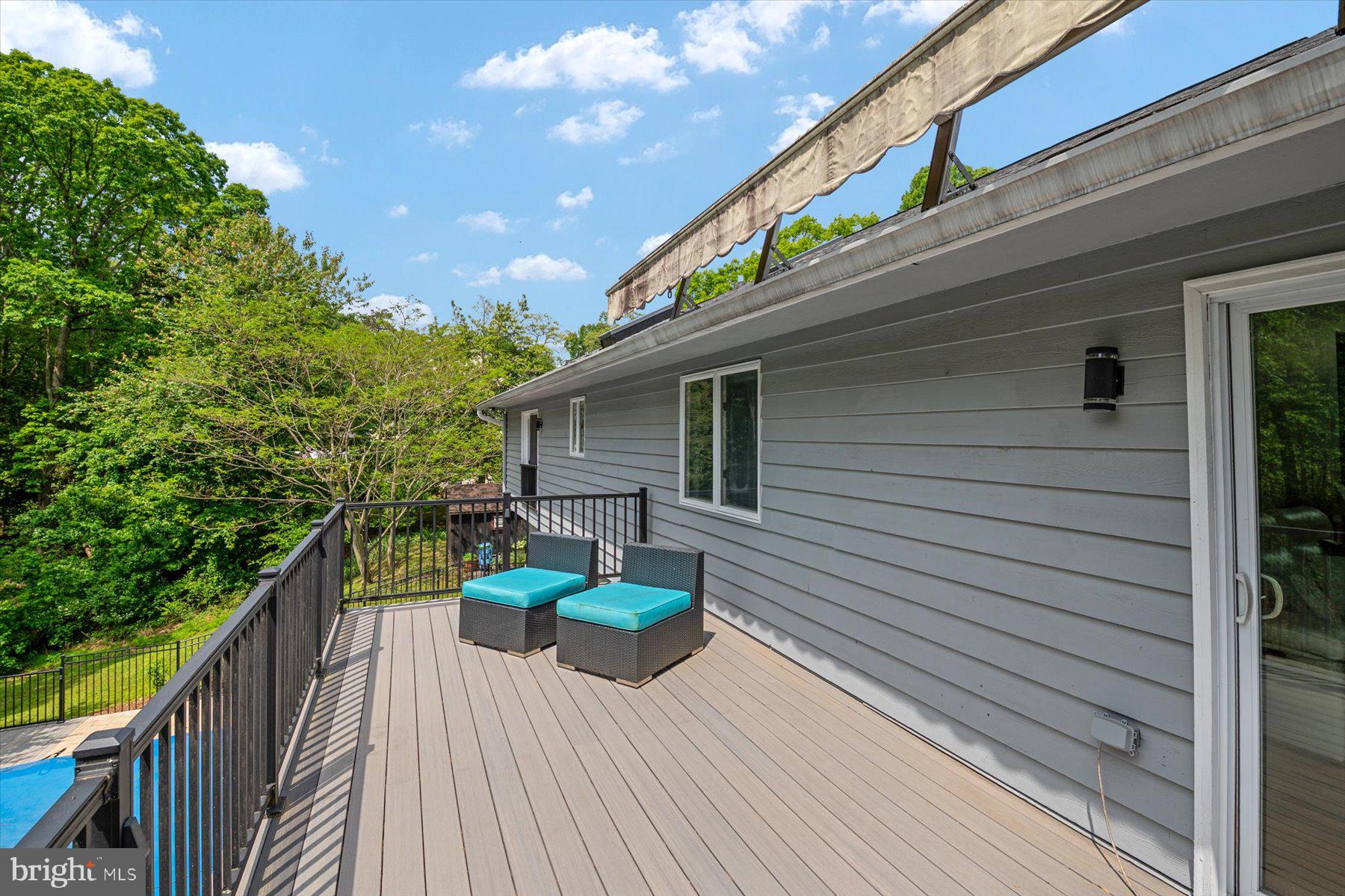 LAKE SHORE - Residential