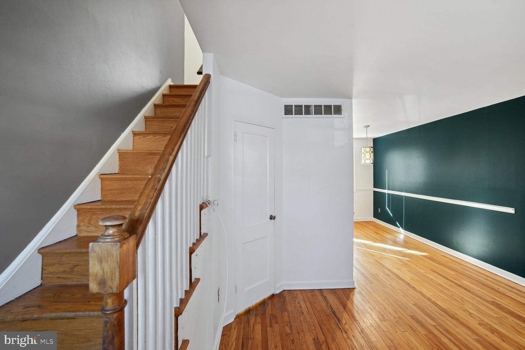 LAUREL GARDENS - Residential