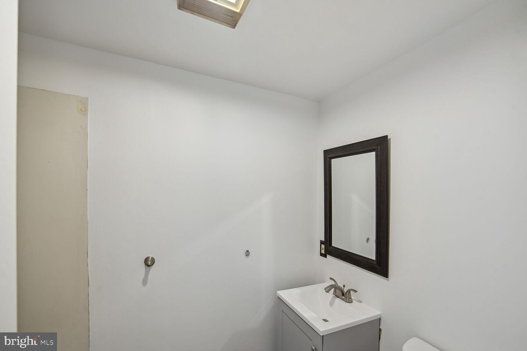 LAUREL GARDENS - Residential