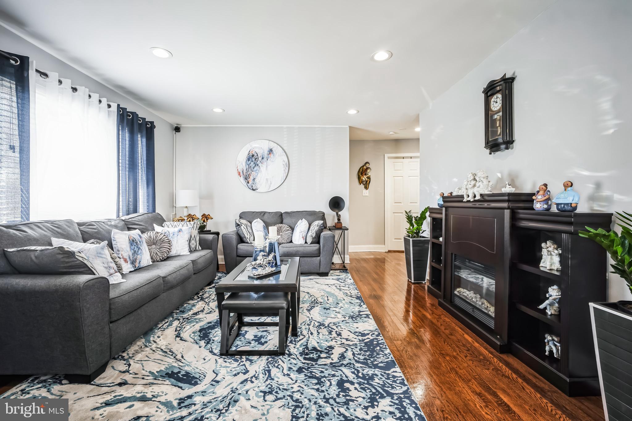 SPRINGFIELD PARK - Residential