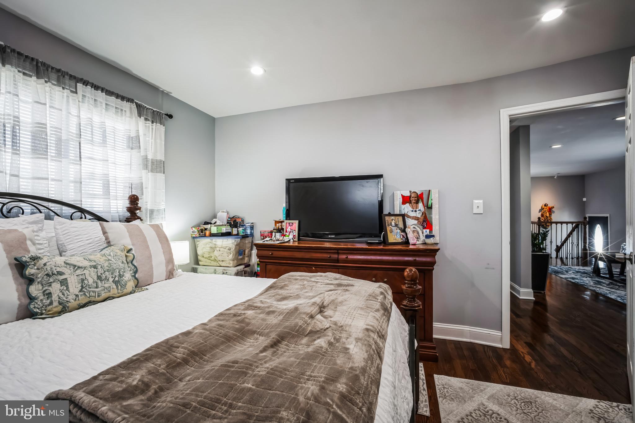 SPRINGFIELD PARK - Residential