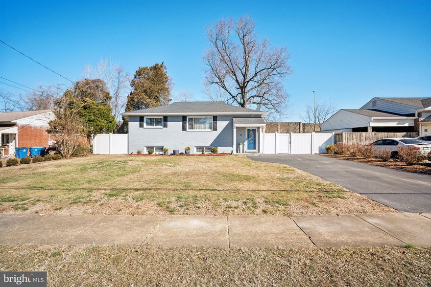 " BIG PRICE REDUCTION  ! 
This beautiful home is now an incredible value --- don't miss your chance !

Welcome to 7113 Evanston Road! Warm entrance with hardwood floors and metal spindles that invite you right in. This home has beautiful white shaker cabinets with stainless steel appliances and
modern granite counters. The entire main level has hardwoods throughout with recessed lights everywhere
and upgraded baseboards. The main level bathroom is spacious with grey and white tones that perfectly
complement the rest of the home. The basement is wide open with two additional bedrooms and completely
upgraded full bathroom. The basement has been outfitted with all new carpets and a large laundry room
with large windows that let tons of light in.

Please use the provided shoe covers or remove your shoes. Thank you so much for your cooperation.