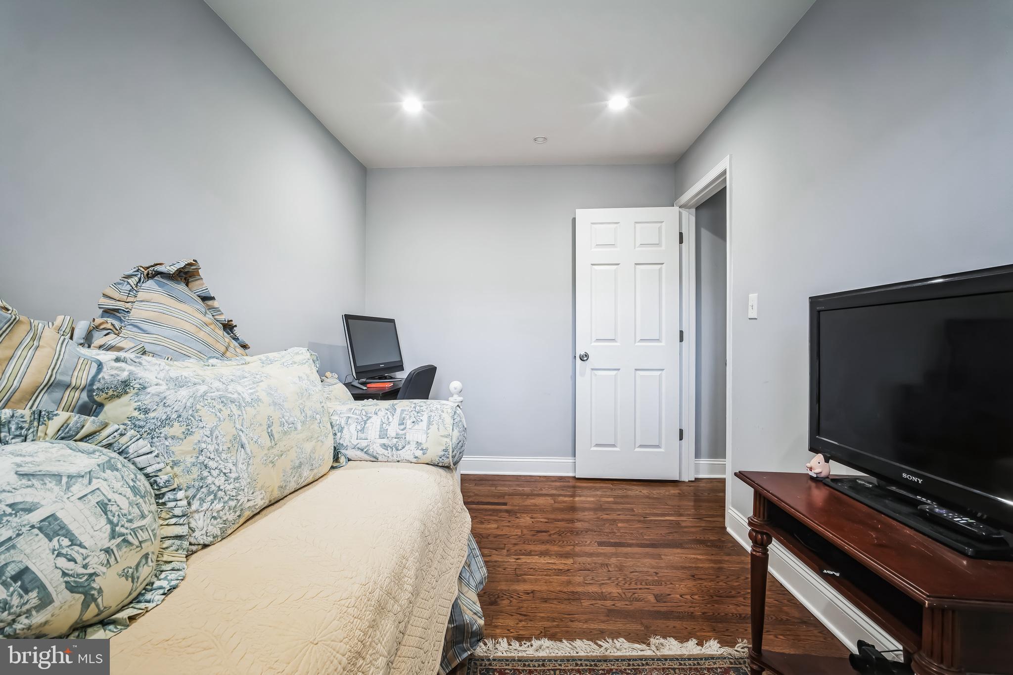 SPRINGFIELD PARK - Residential