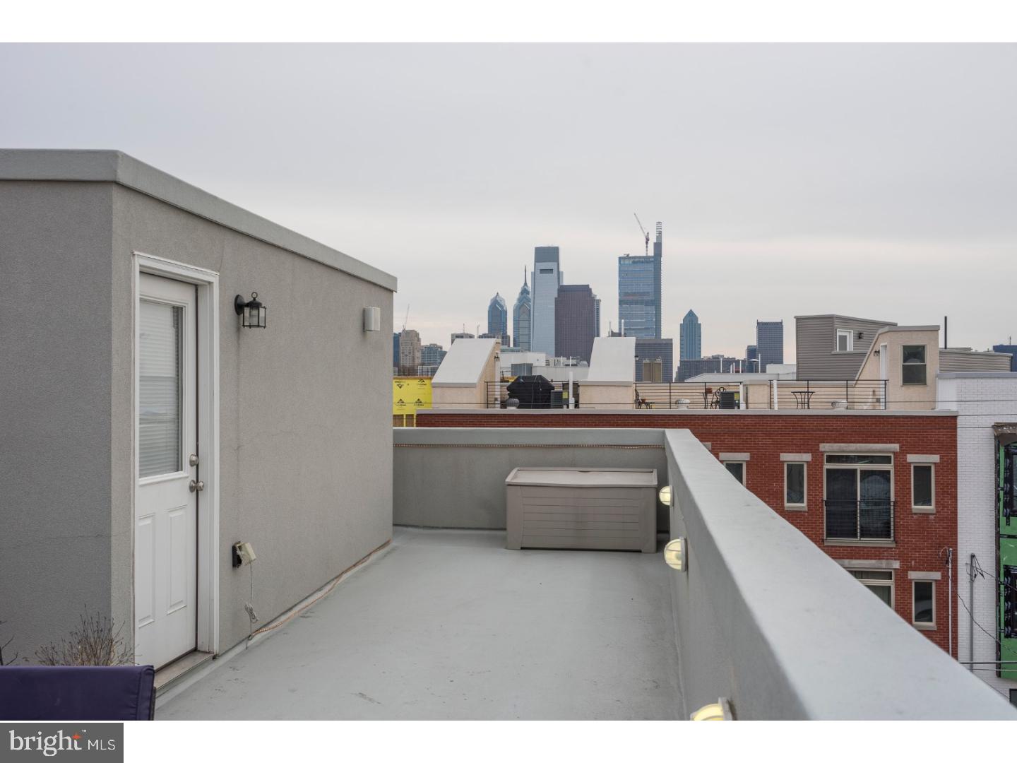 FAIRMOUNT - Residential