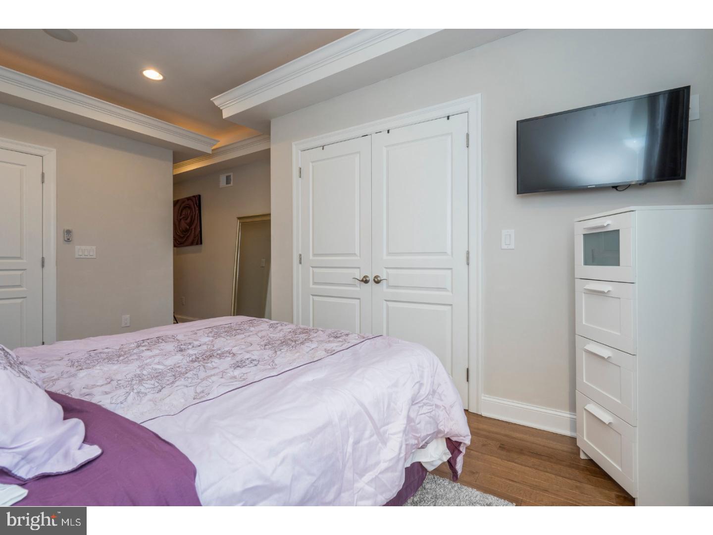 FAIRMOUNT - Residential