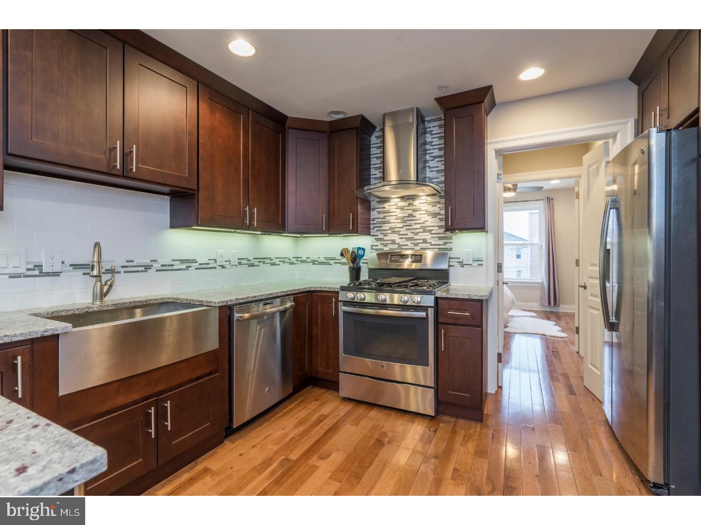 FAIRMOUNT - Residential