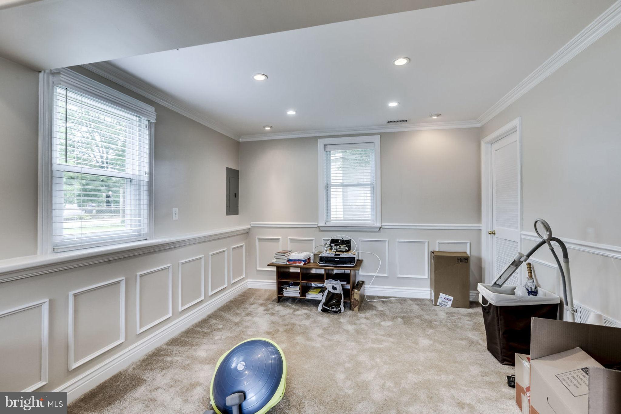 DALE CITY - Residential