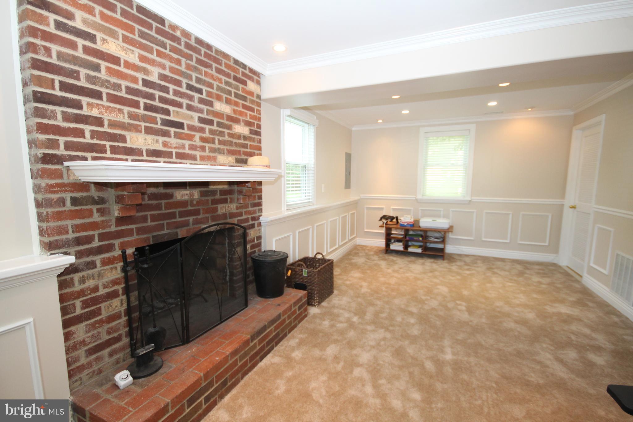 DALE CITY - Residential