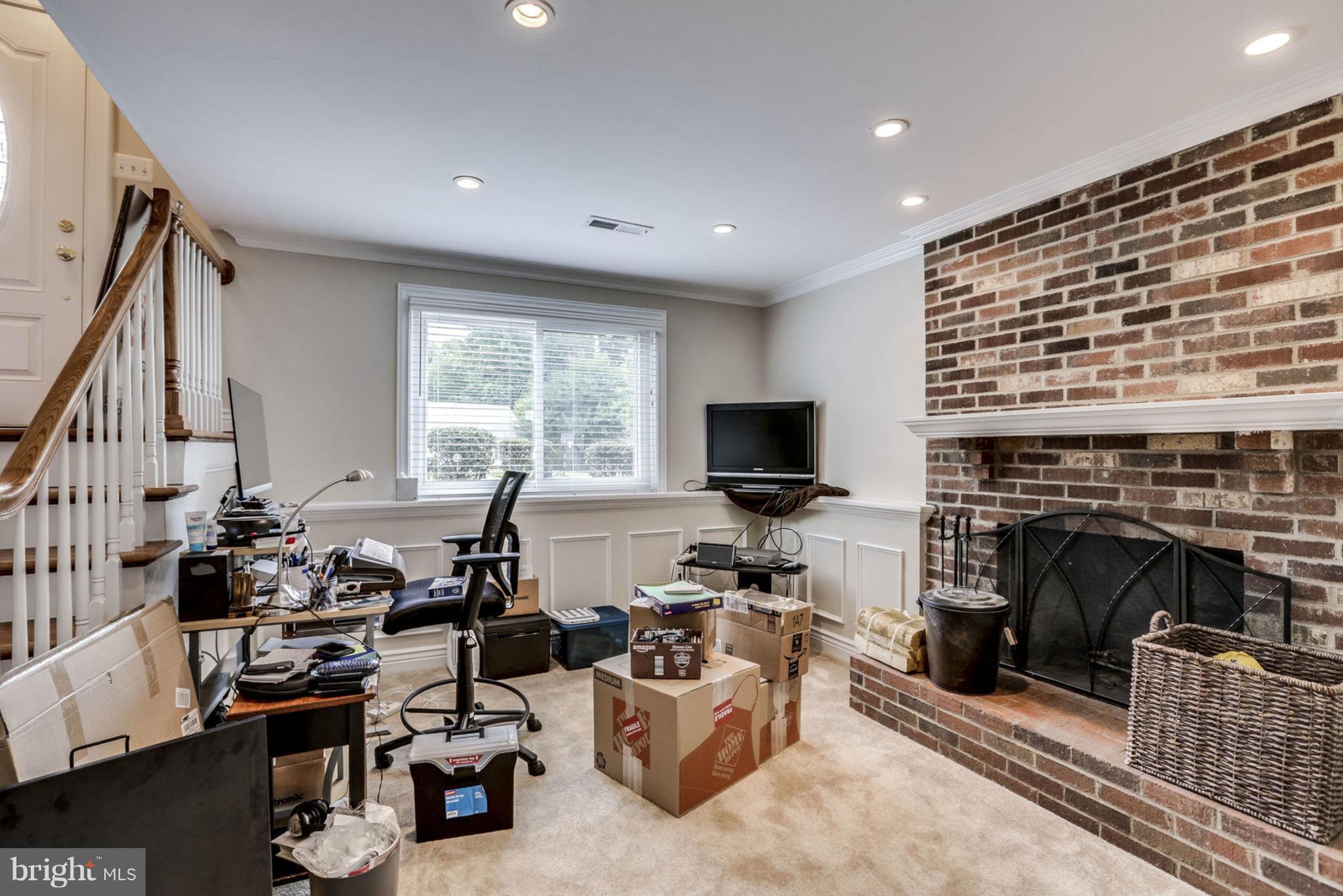 DALE CITY - Residential