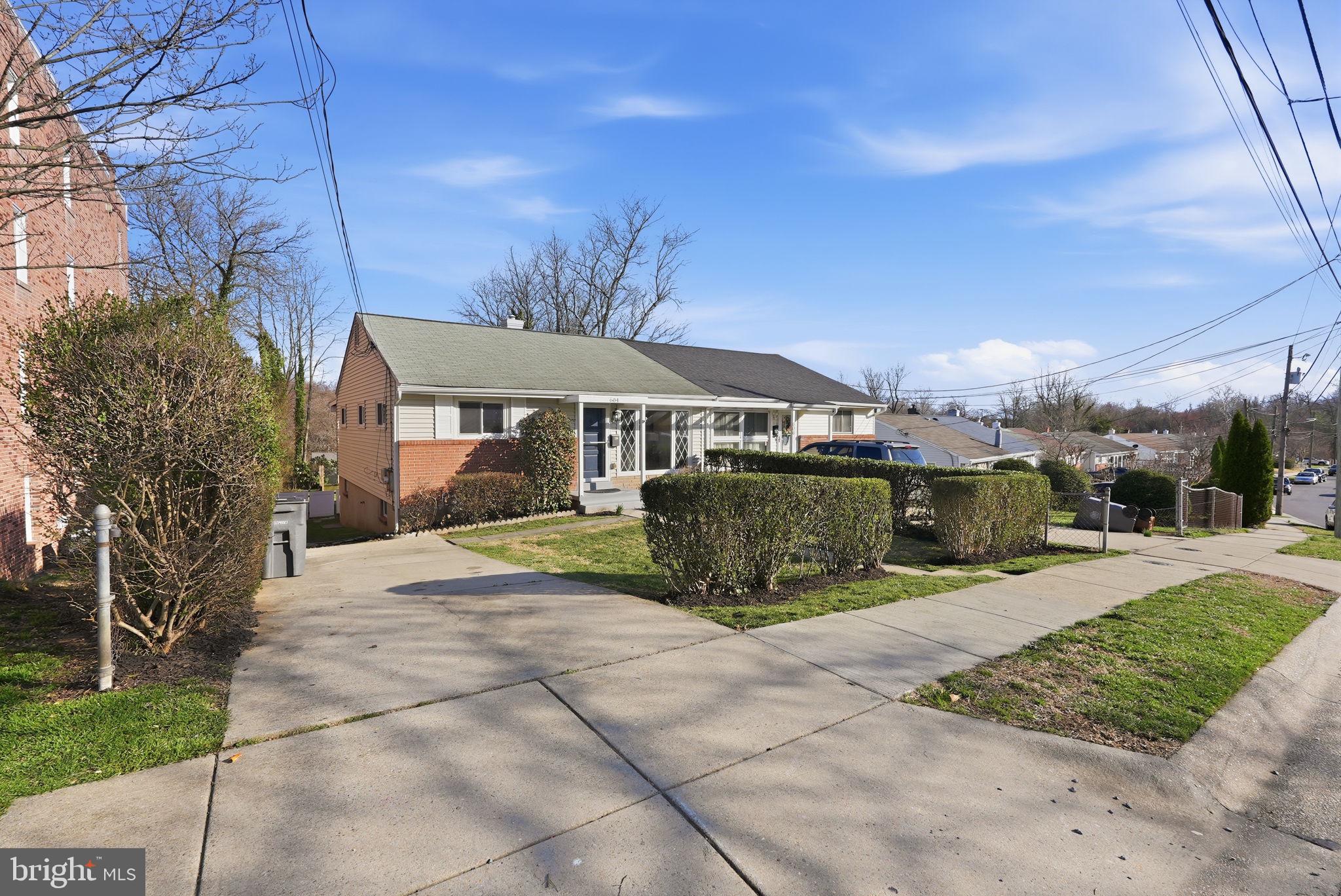 604 BLANDFORD STREET