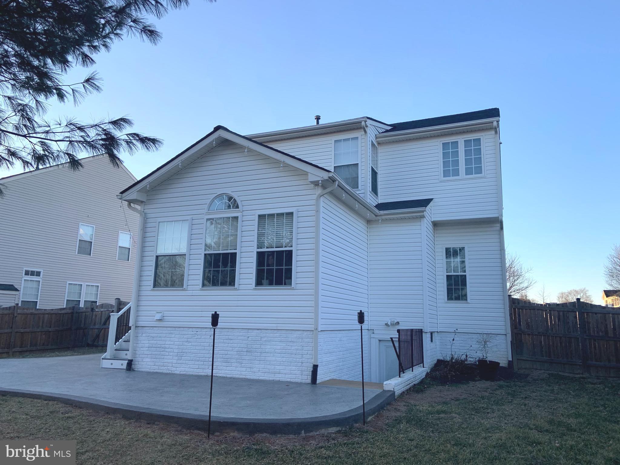 34 TRITAPOE PLACE