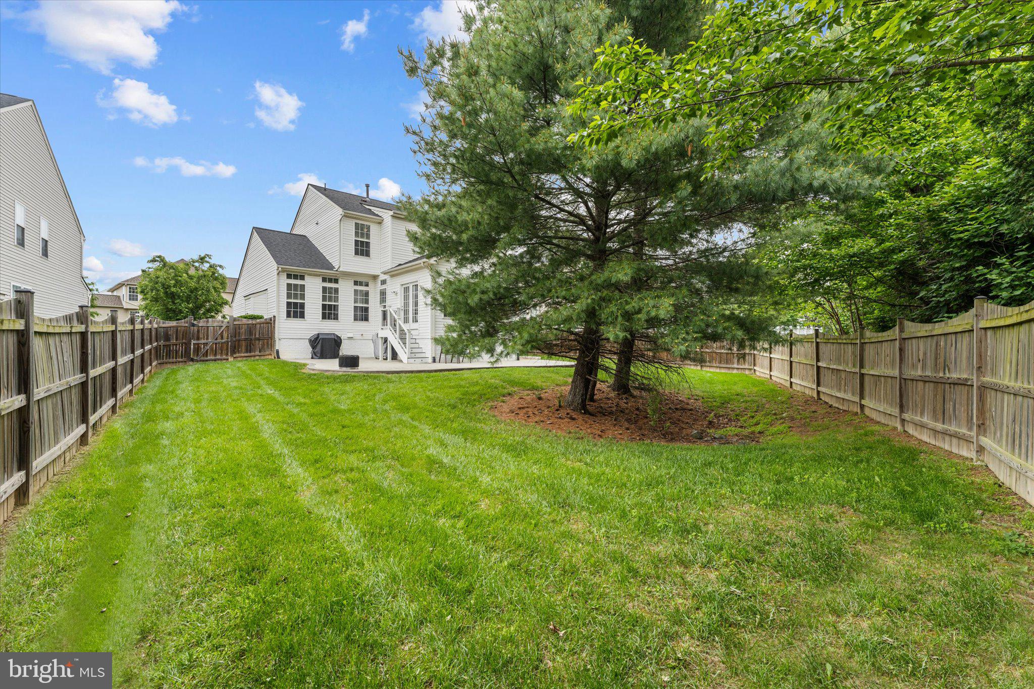 NEW TOWN MEADOWS - Residential