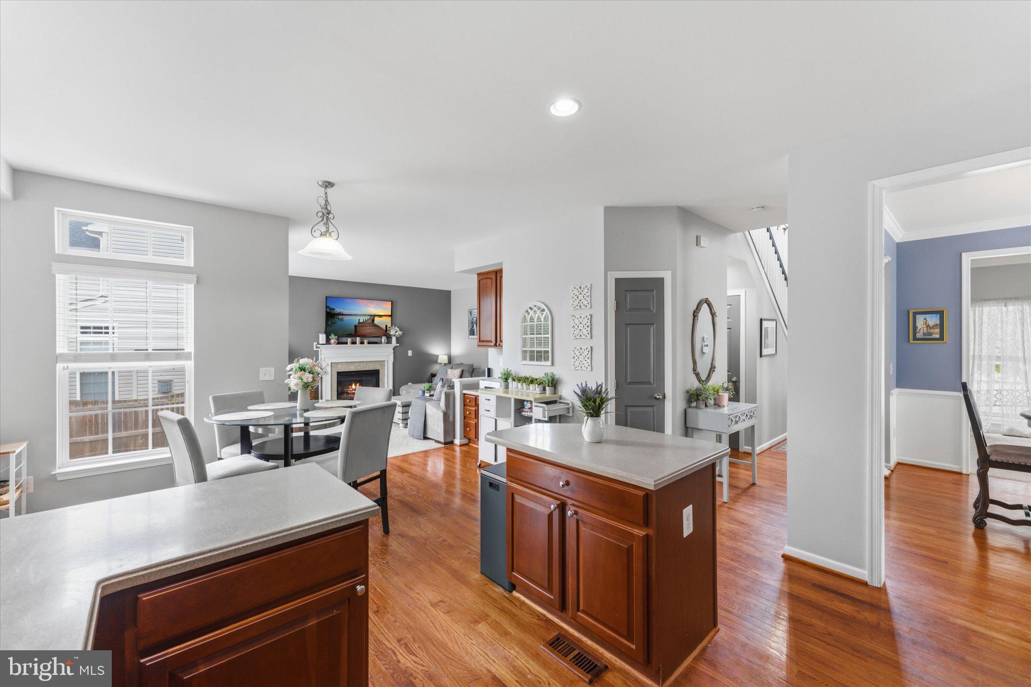 NEW TOWN MEADOWS - Residential