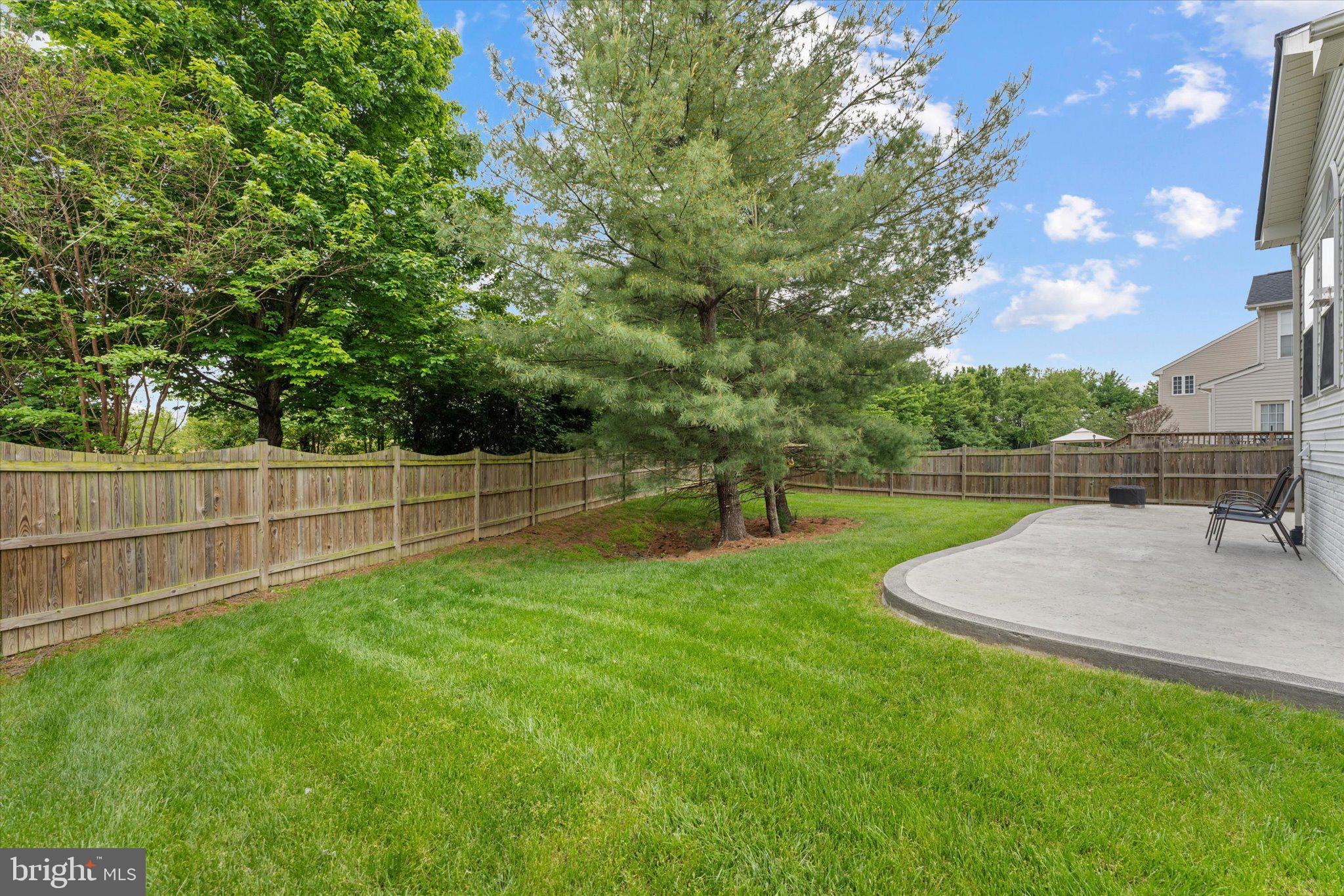 NEW TOWN MEADOWS - Residential