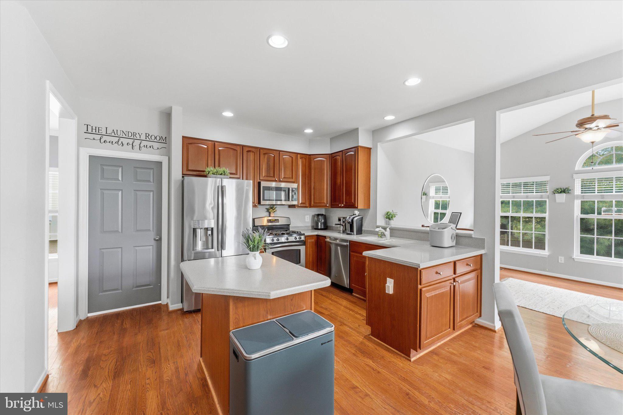 NEW TOWN MEADOWS - Residential