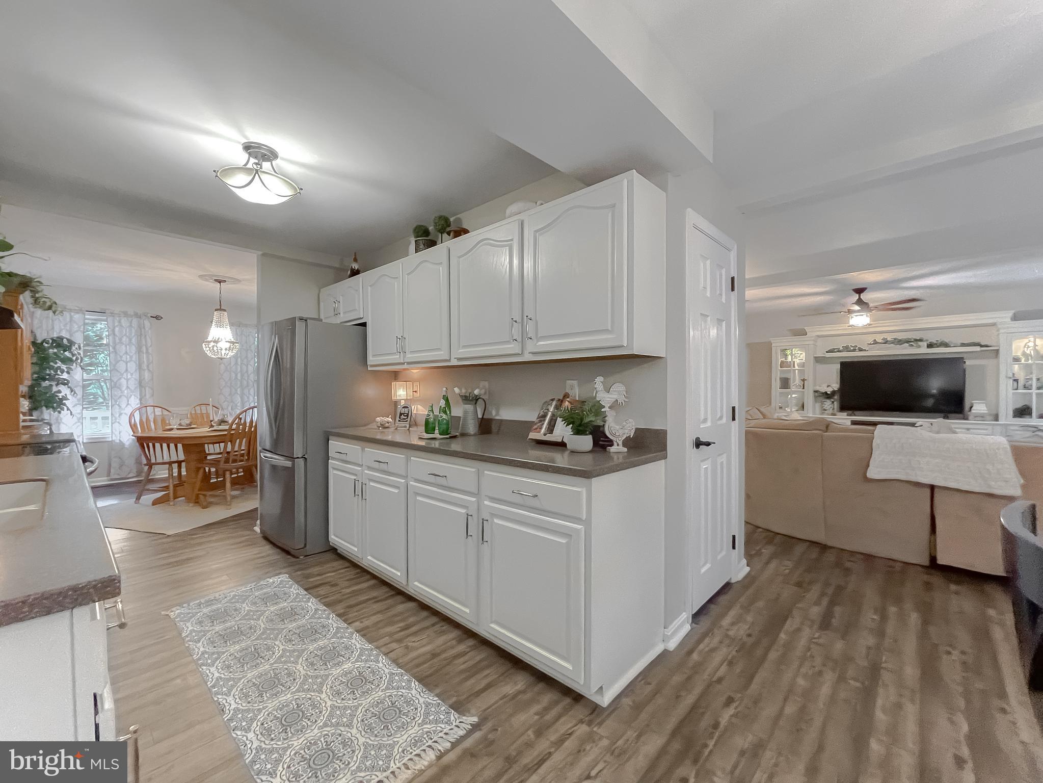 QUEEN ARBOR - Residential