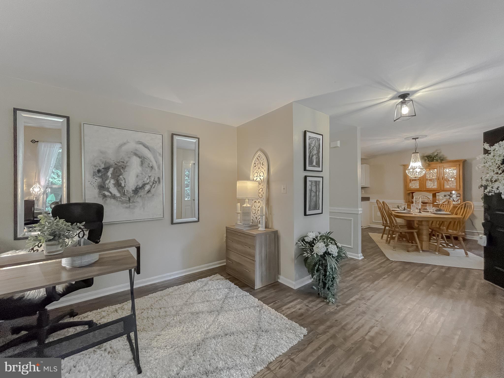 QUEEN ARBOR - Residential