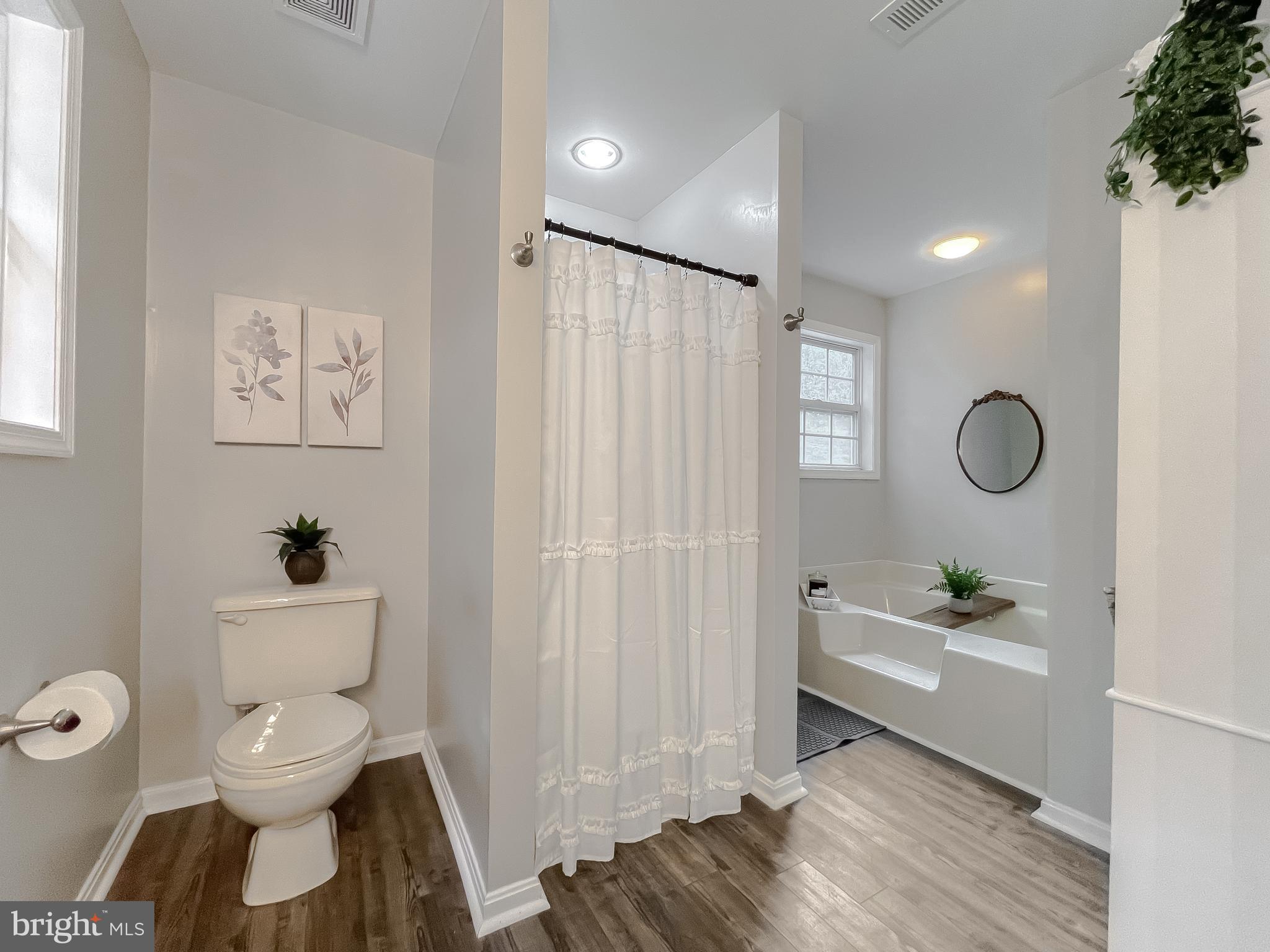 QUEEN ARBOR - Residential