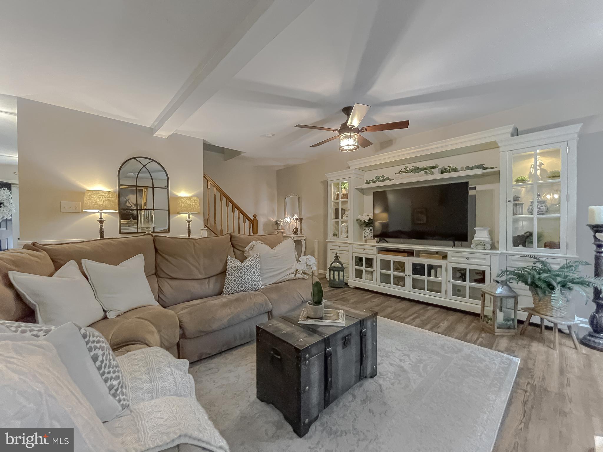 QUEEN ARBOR - Residential