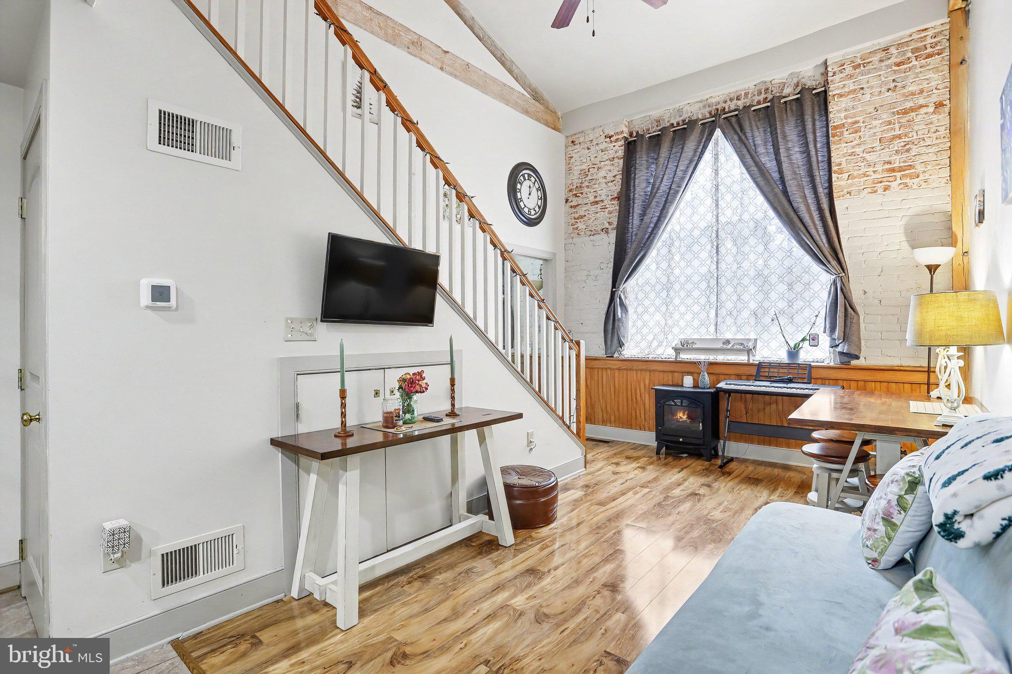 37 N 4TH STREET 1