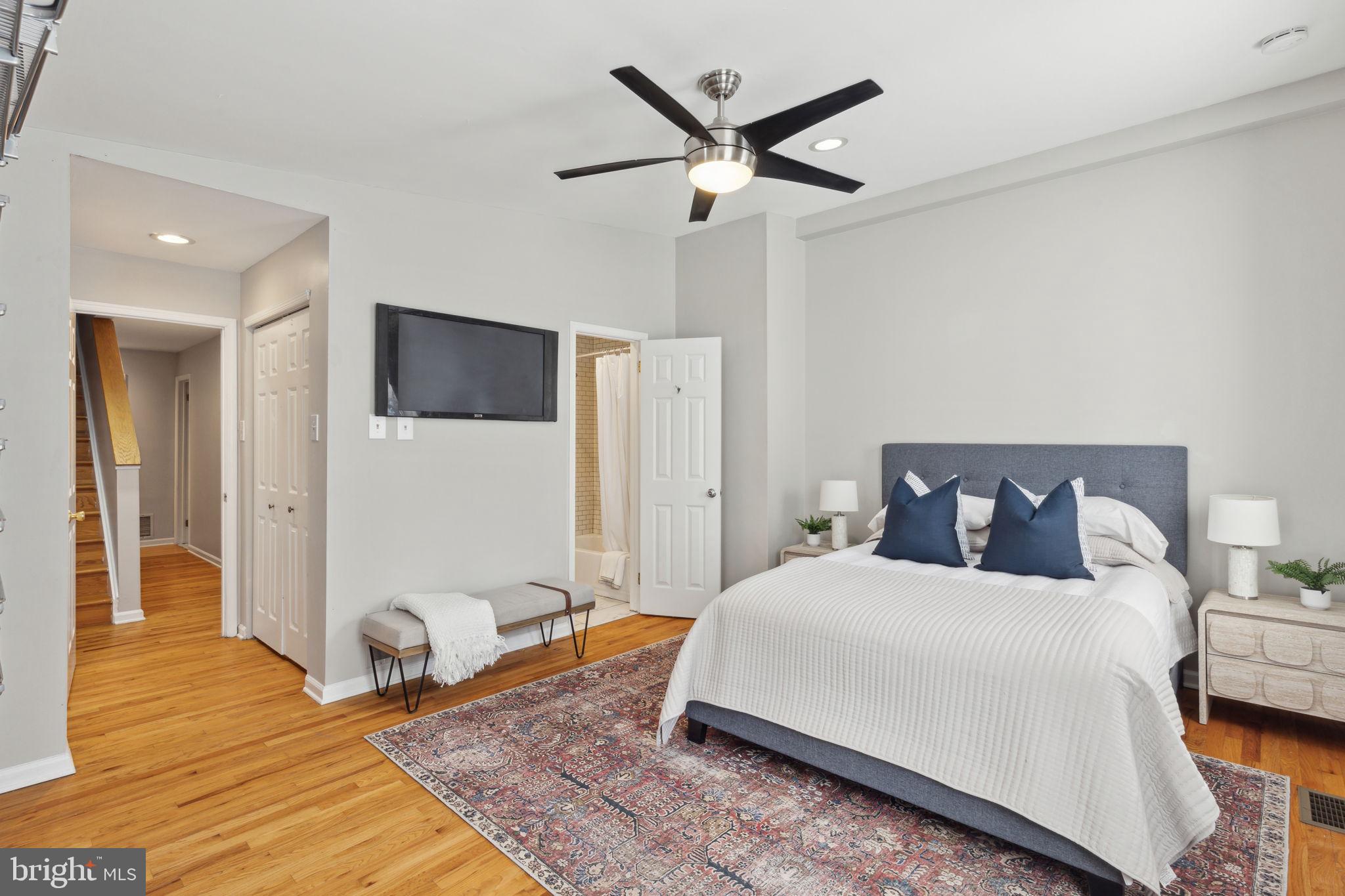 GRADUATE HOSPITAL - Residential