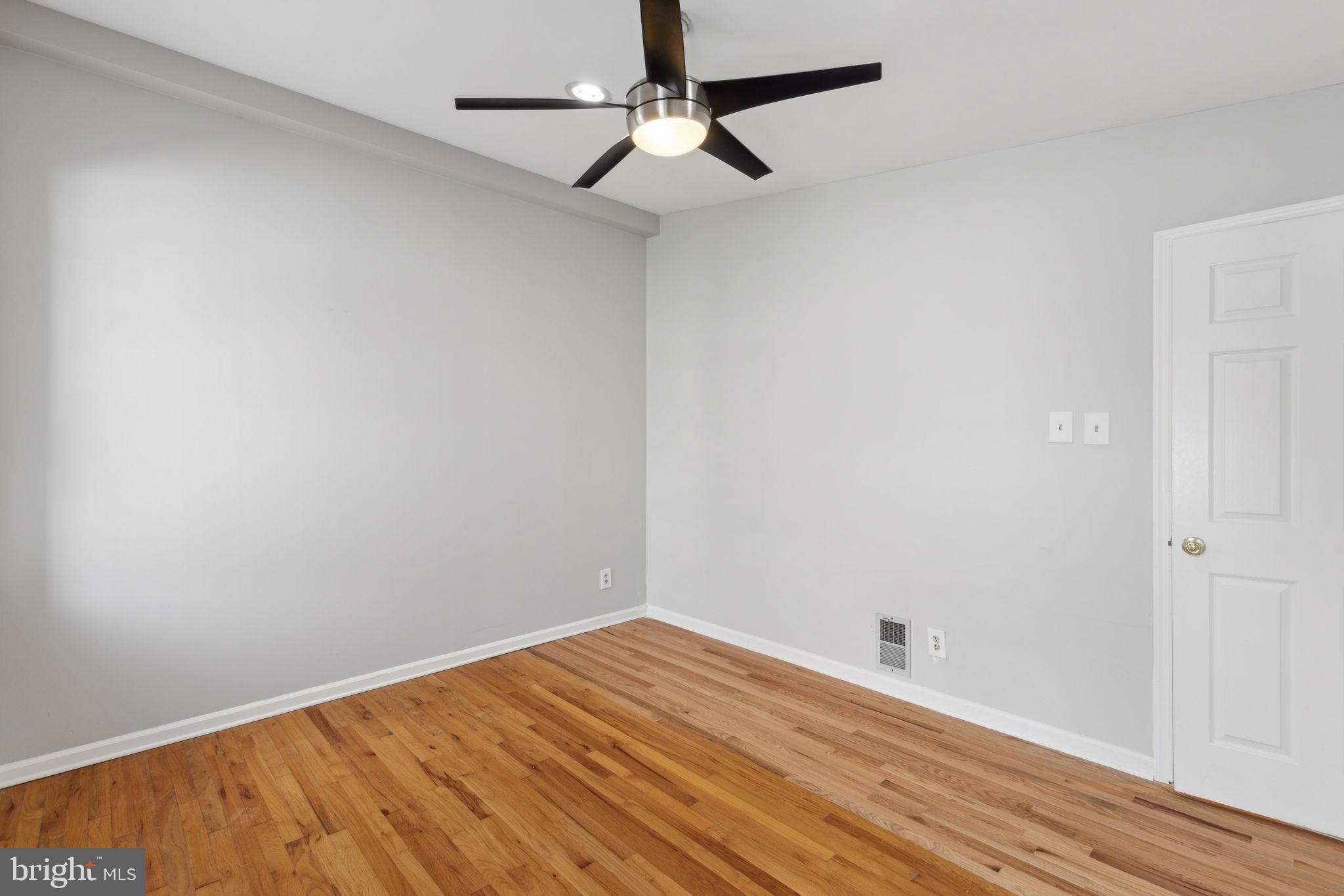 GRADUATE HOSPITAL - Residential