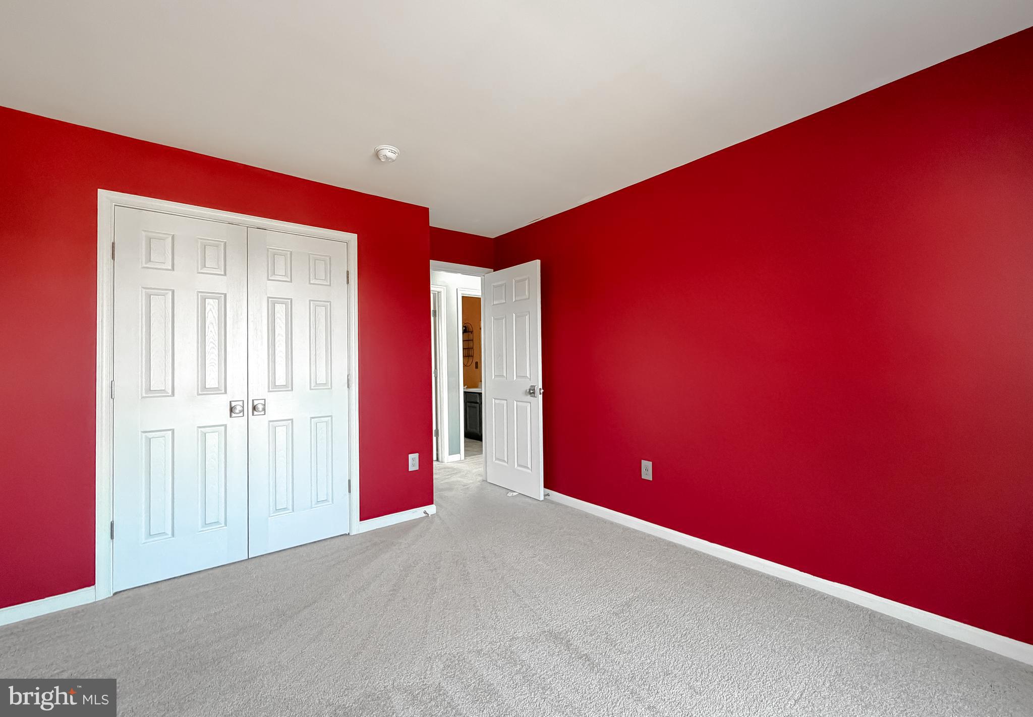 WESTBURY - Residential