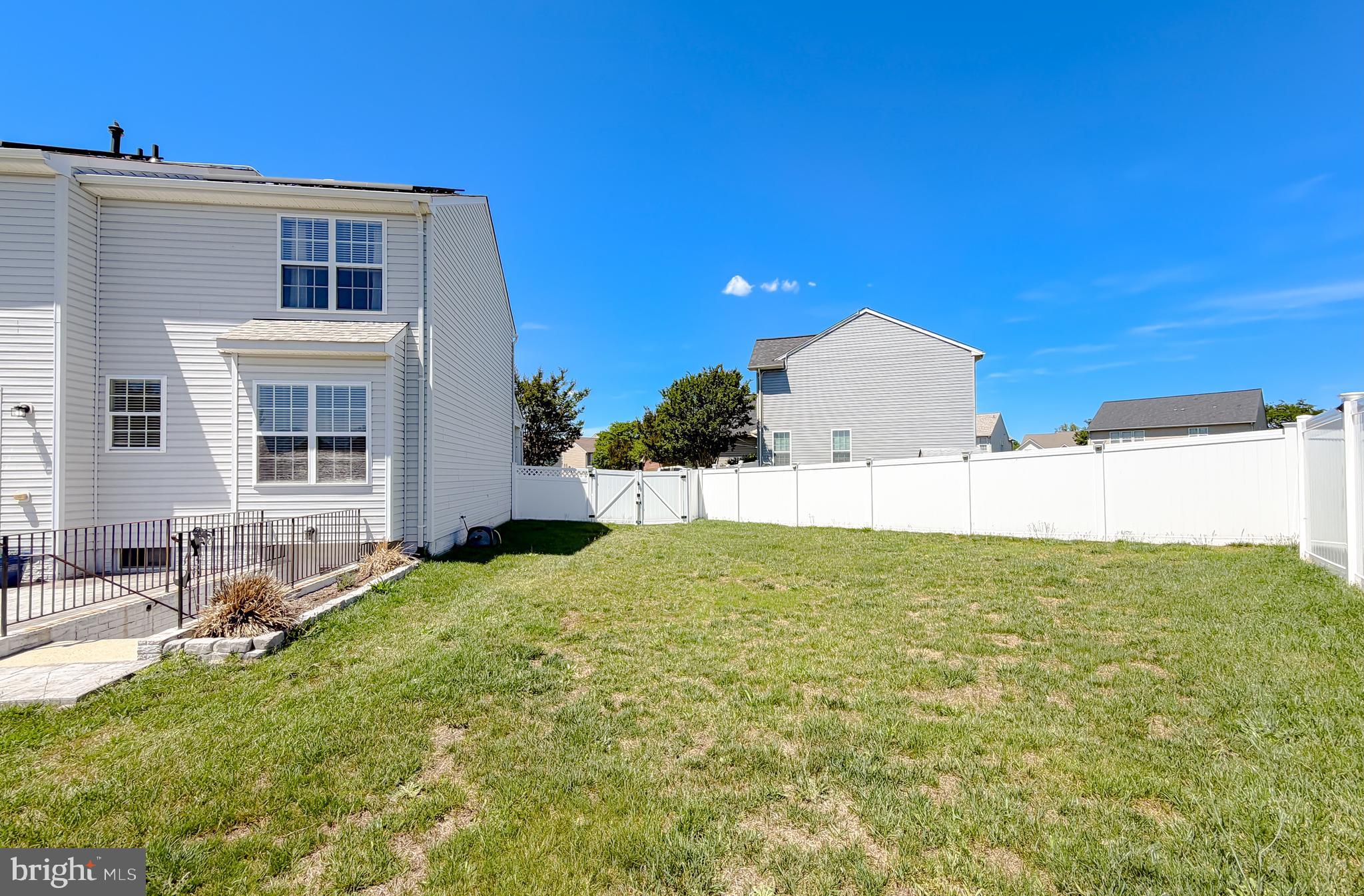 WESTBURY - Residential