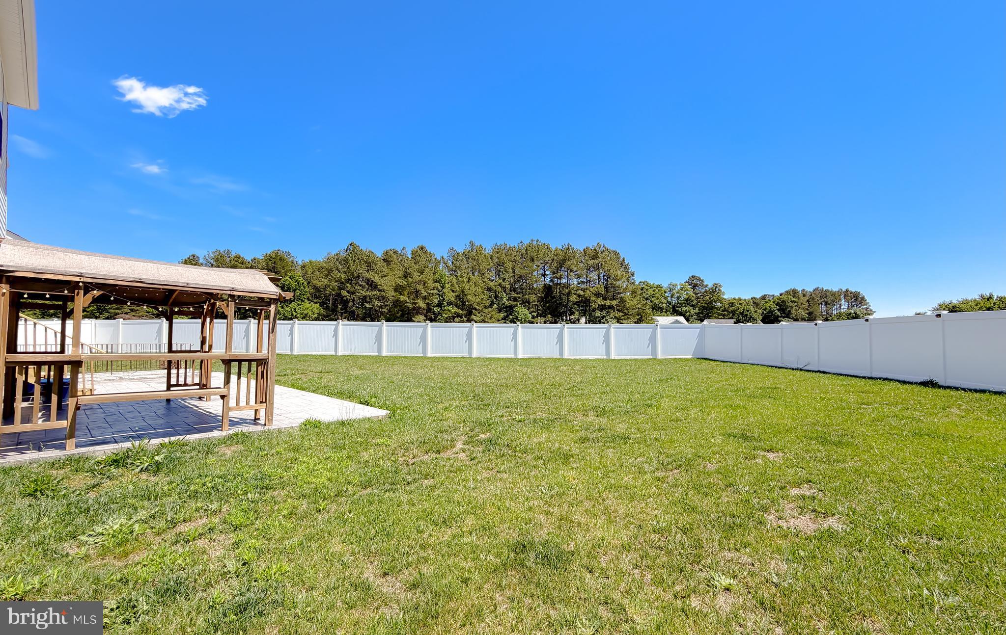 WESTBURY - Residential